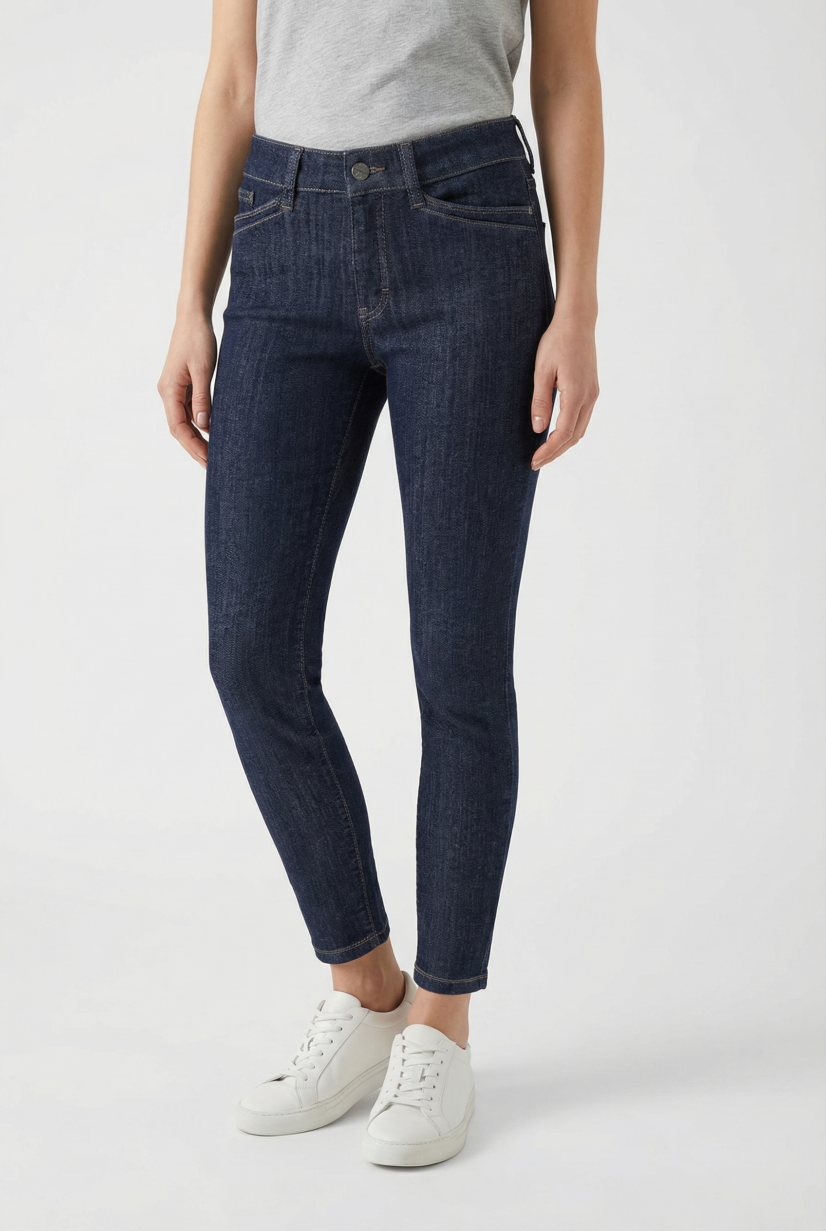 MAC Skinny-fit-Jeans "DREAM SKINNY" mit aufwendig gearbeiteten Details an den Taschen