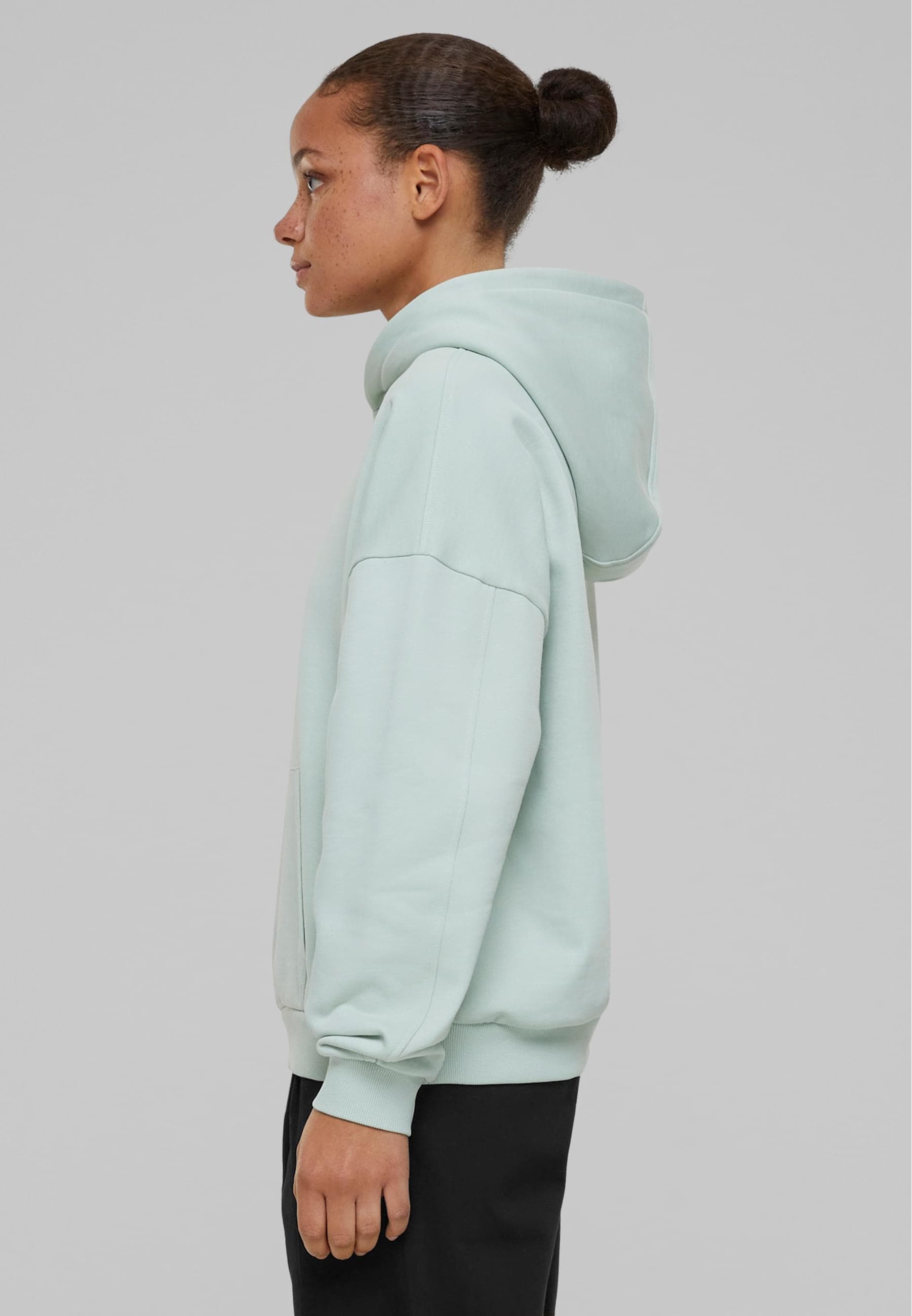 URBAN CLASSICS Kapuzenpullover »Urban Classics Damen Ladies Organic Oversized Hoody«, (1 tlg.)