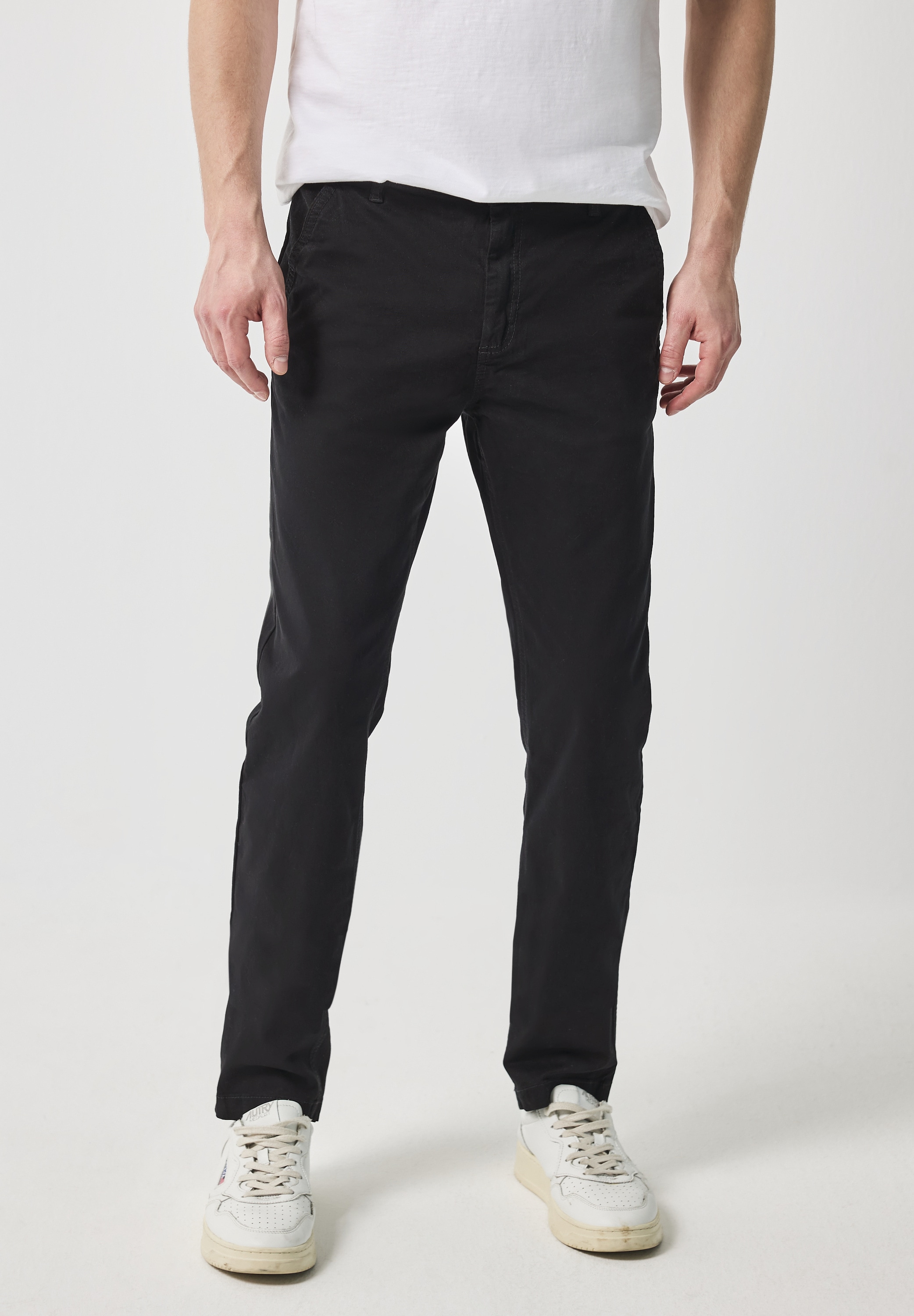 STREET ONE MEN Chinohose, aus Baumwolle mit Stretchanteil günstig online kaufen