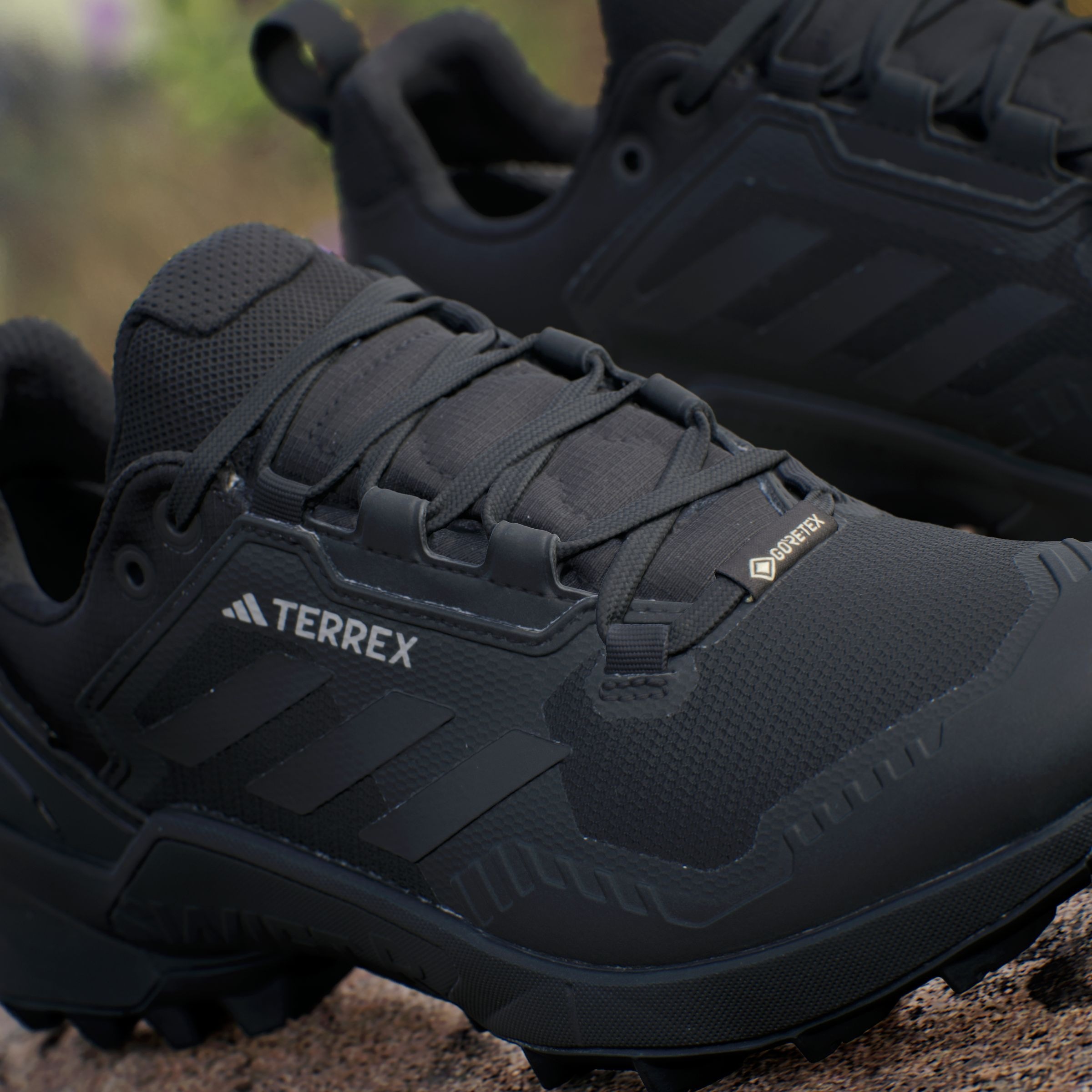 adidas TERREX Wanderschuh »TERREX SWIFT R3 GORE-TEX«, wasserdicht
