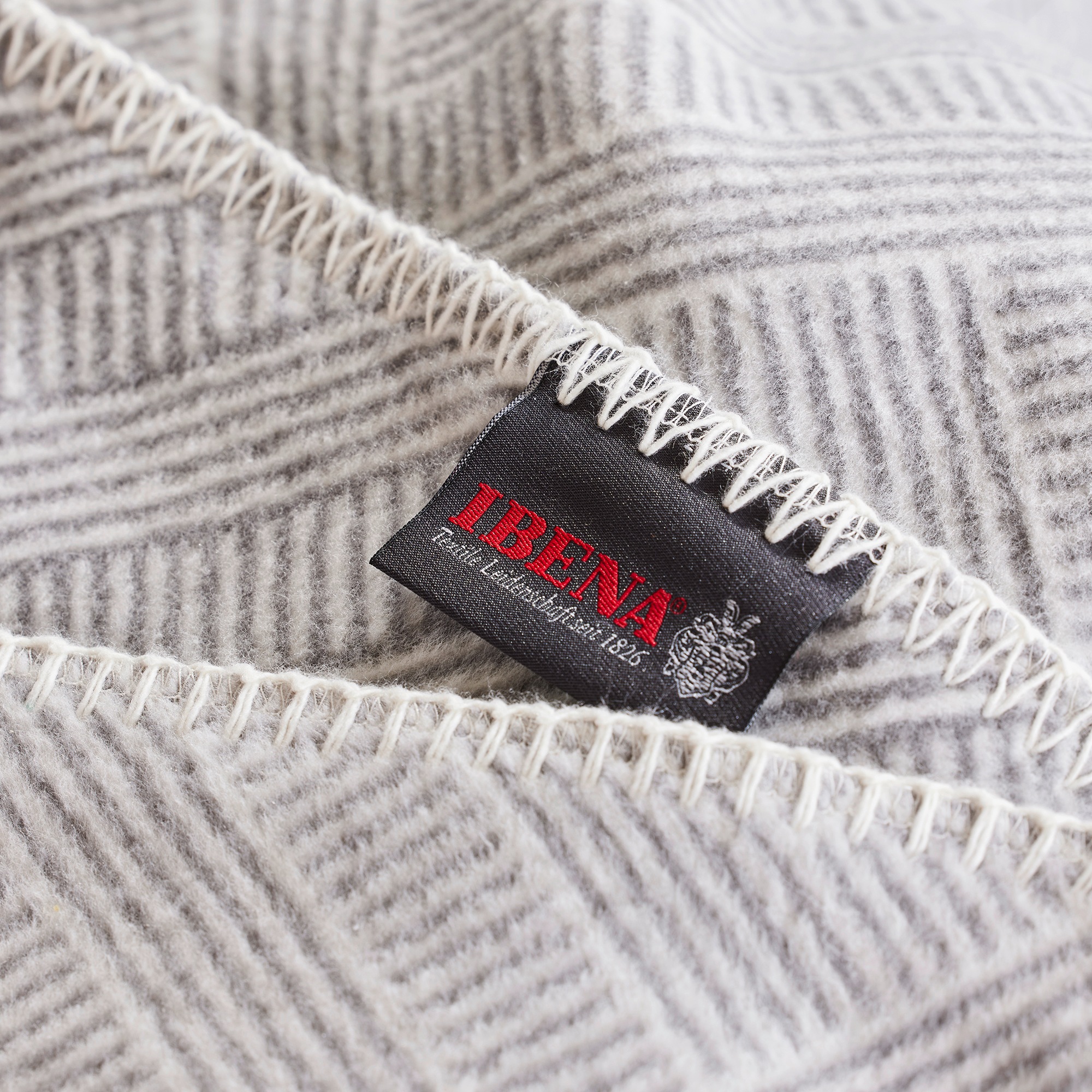 IBENA Wohndecke »Wohndecke Nazca«, Im Zick-Zack Design