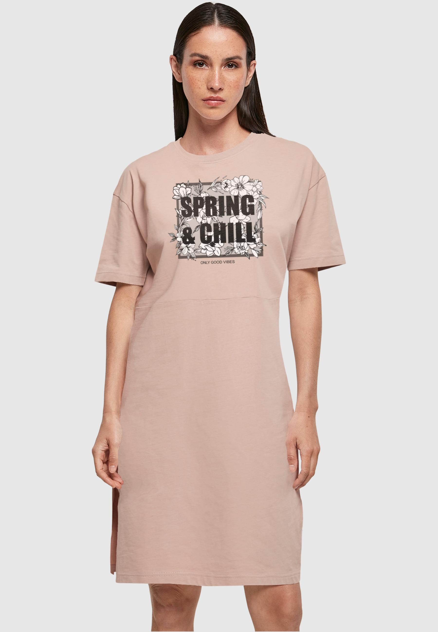 Merchcode Shirtkleid »Merchcode Damen Ladies Spring And Chill Oversized Slit Tee Dress«, (1 tlg.)