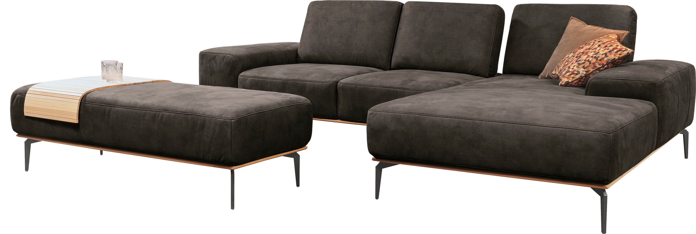W.SCHILLIG Ecksofa »run, Designsofa mit tollem Sitzkomfort, bequem, L-Form«, mit Holzsockel, Füße in Schwarz pulverbeschichtet, Breite 279 cm