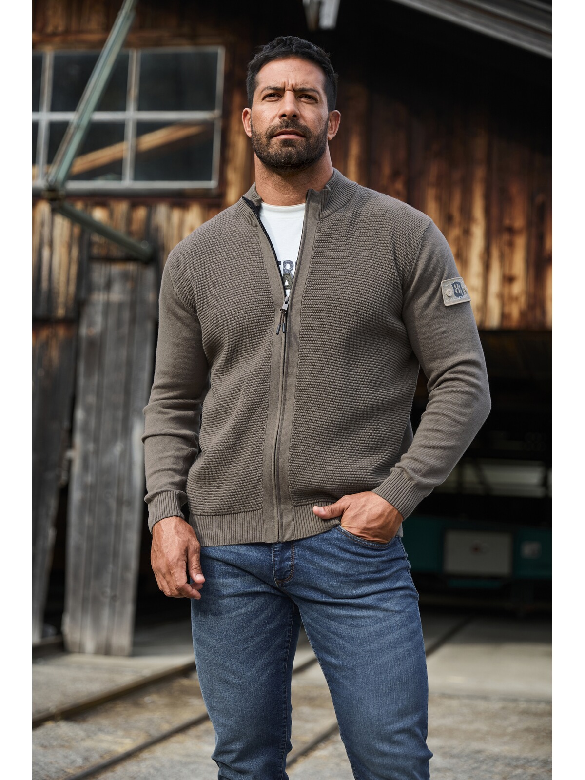 Thumbnail - Jan Vanderstorm Strickjacke "Strickjacke THORSKARVAR"