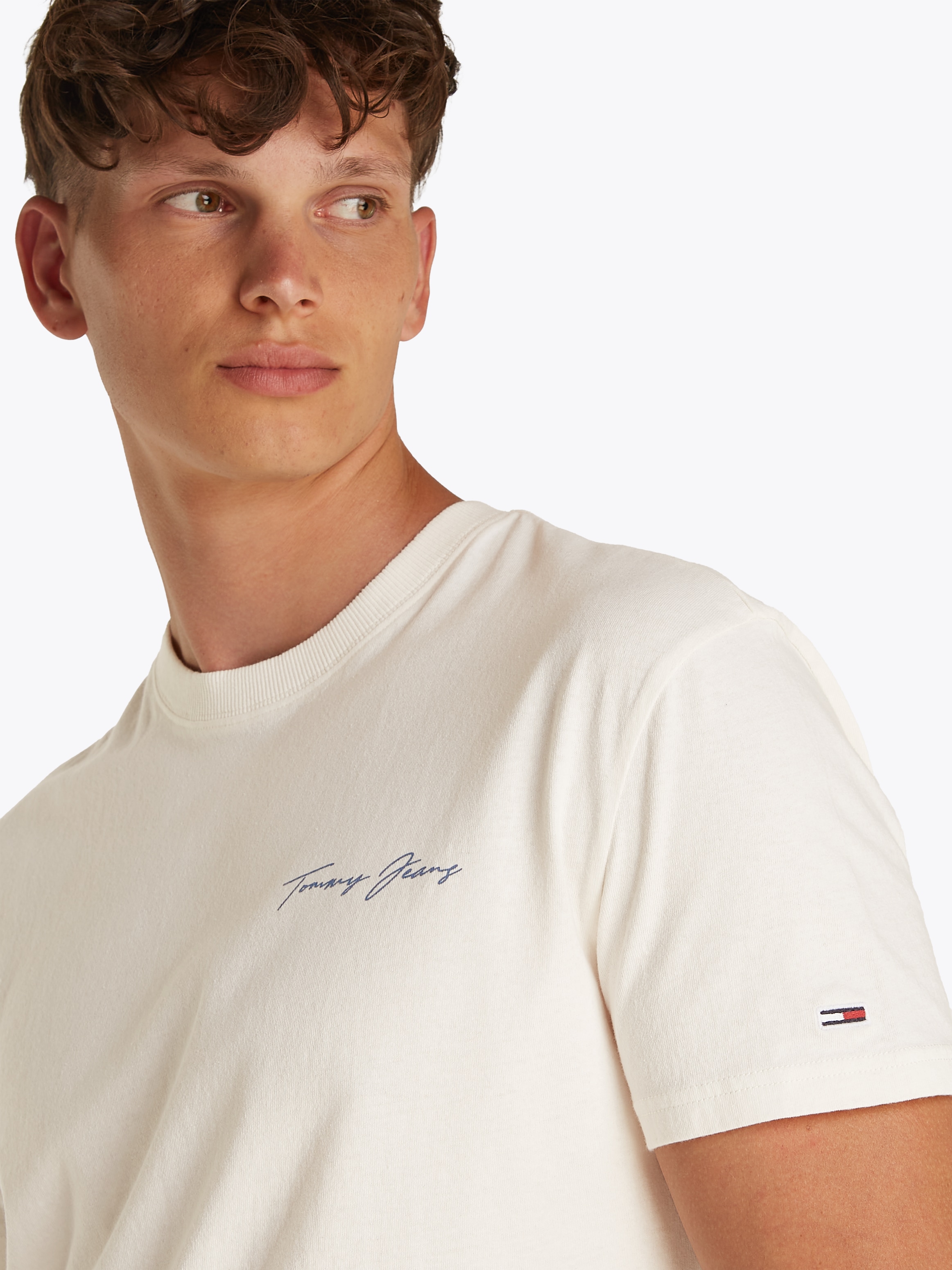 Tommy Jeans T-Shirt »TJM REG SIG SAILING SS TEE EXT«, mit großem Rückendruck