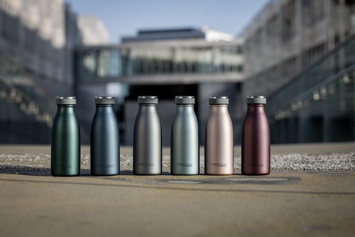 THERMOcafé Isolierflasche »TC BOTTLE, aus doppelwandigem Edelstahl, spülmaschinenfest«, (1 tlg.), gummierter Drehverschluss, absolut dicht bei Kohlensäure