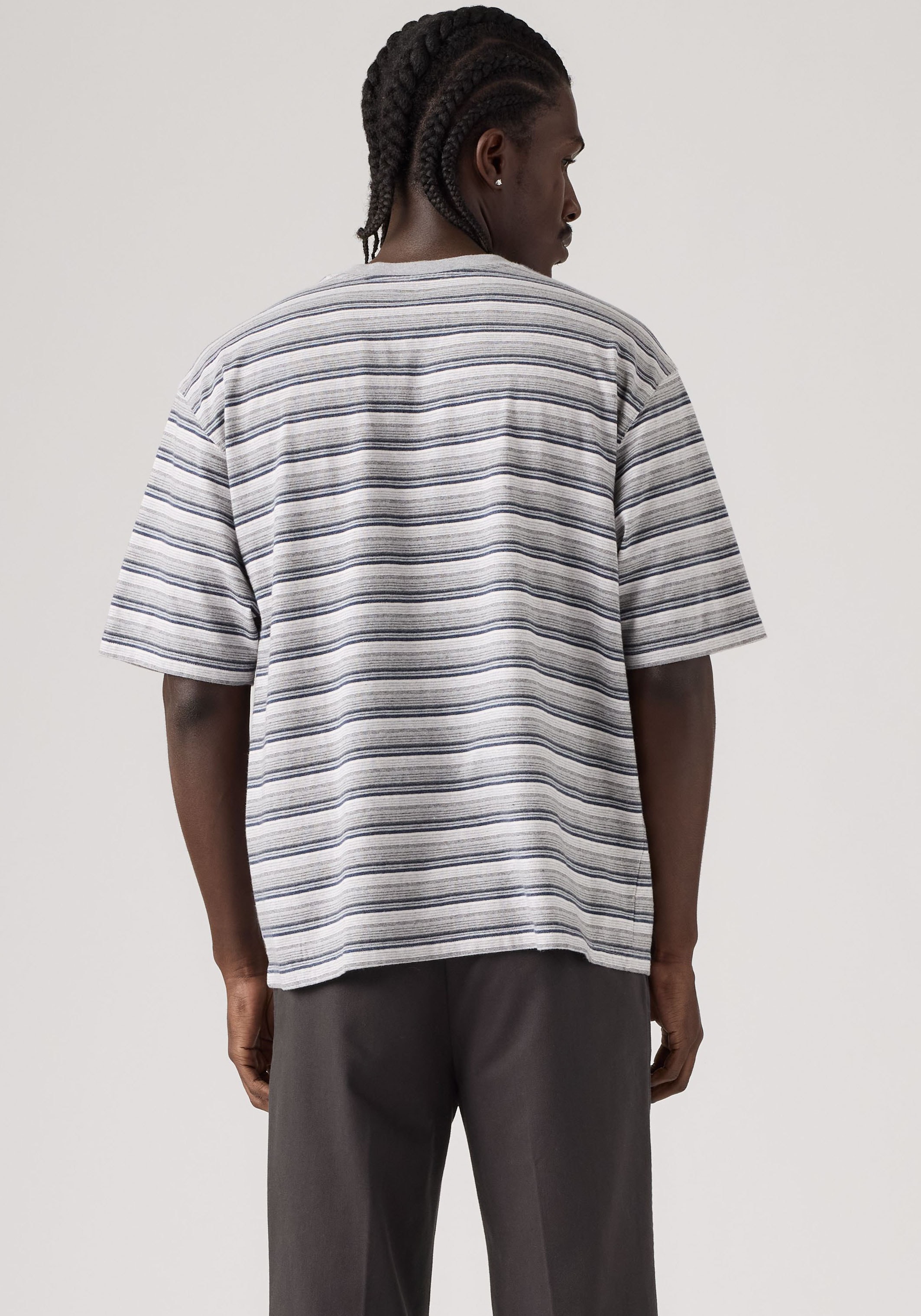 Levi's® T-Shirt »SS WORKWEAR PKT TEE« mit Brusttasche