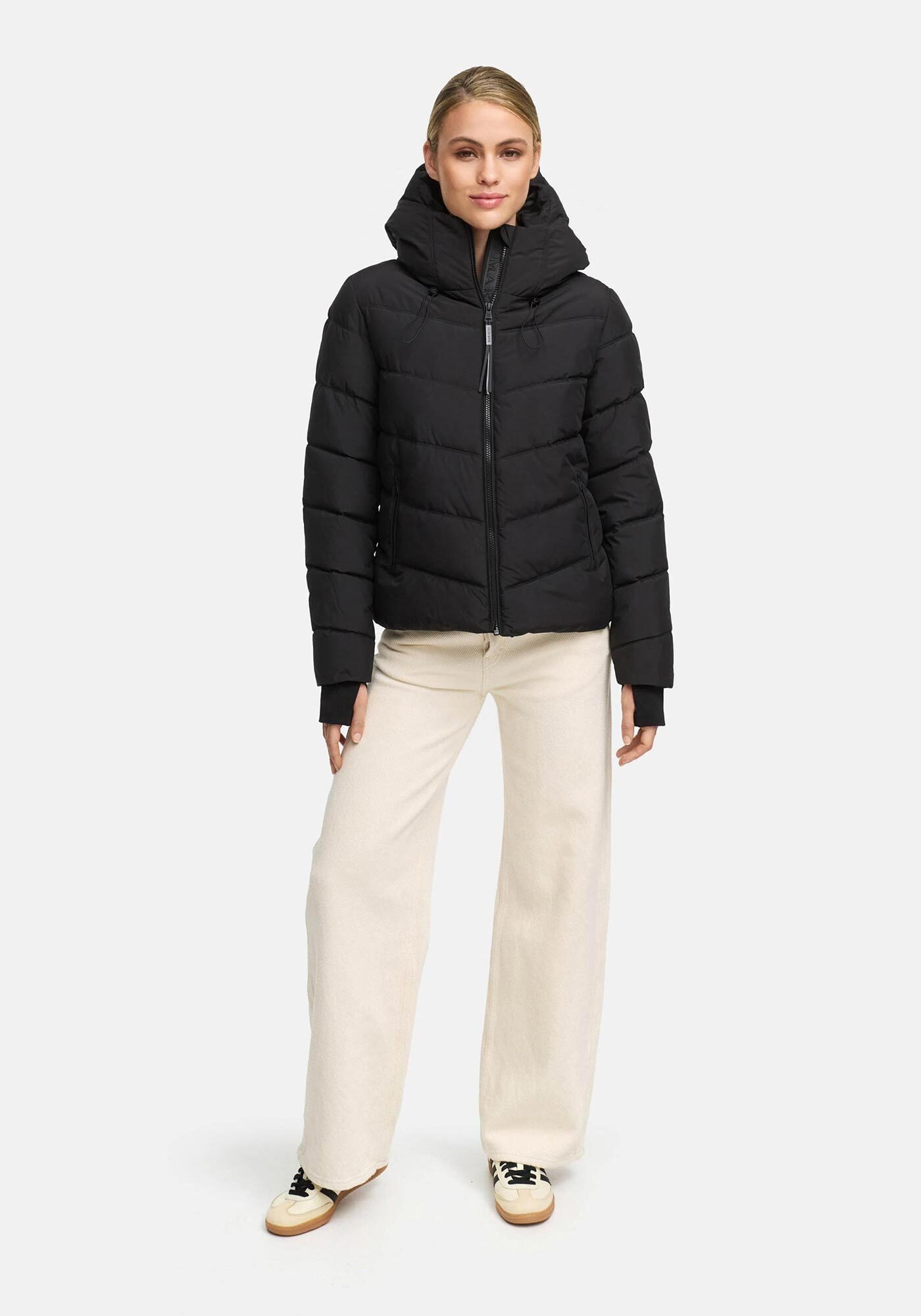 Marikoo Winterjacke "Yukanii" Kurze Winterjacke mit langen Bündchen und Daumenloch