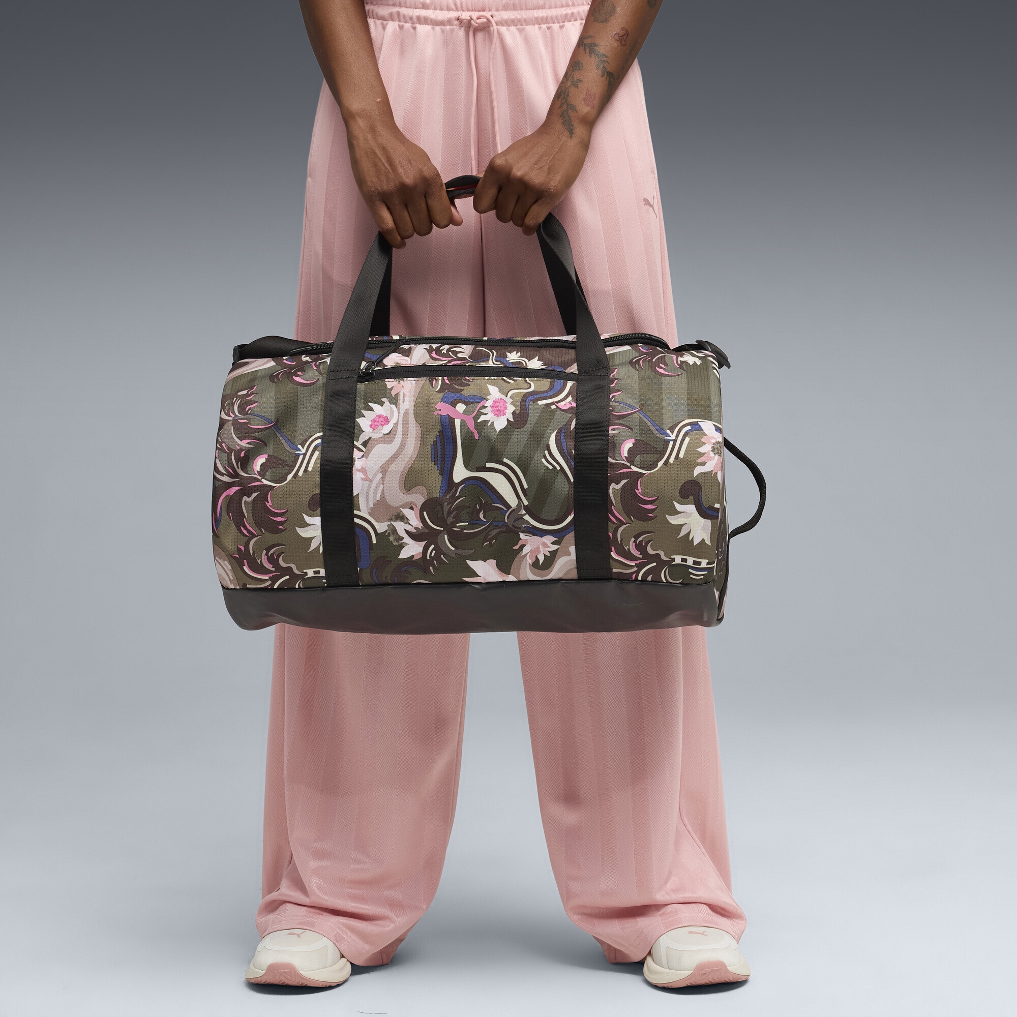 PUMA Schultertasche »Active Training Essentials 28,5 l Schultertasche Damen«