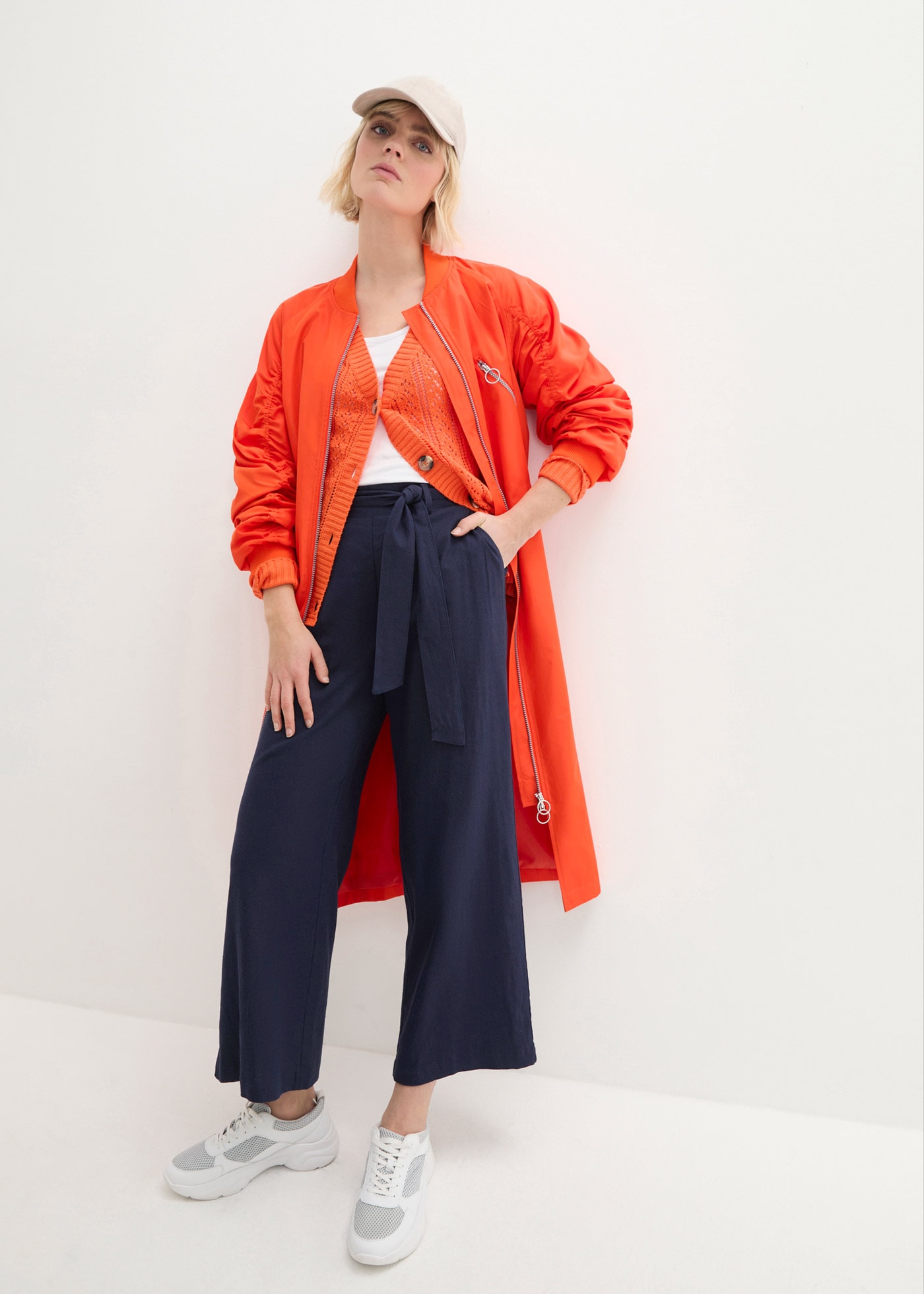 bonprix Culotte »Culotte aus luftigem Leinen-Mix«  aus Leinen-Mix, mit Bindeband, Loose Fit, knöchelfrei