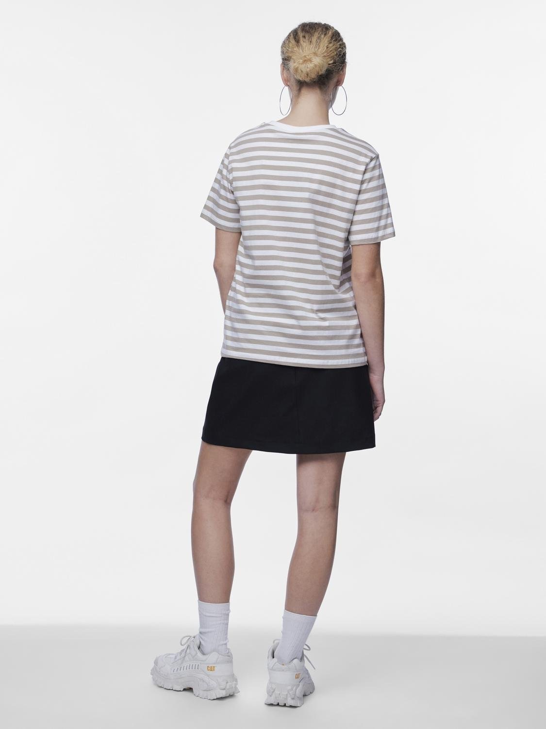 pieces Kurzarmshirt »PCRIA SS TEE STRIPES NOOS BC« Baumwolle, regular fit