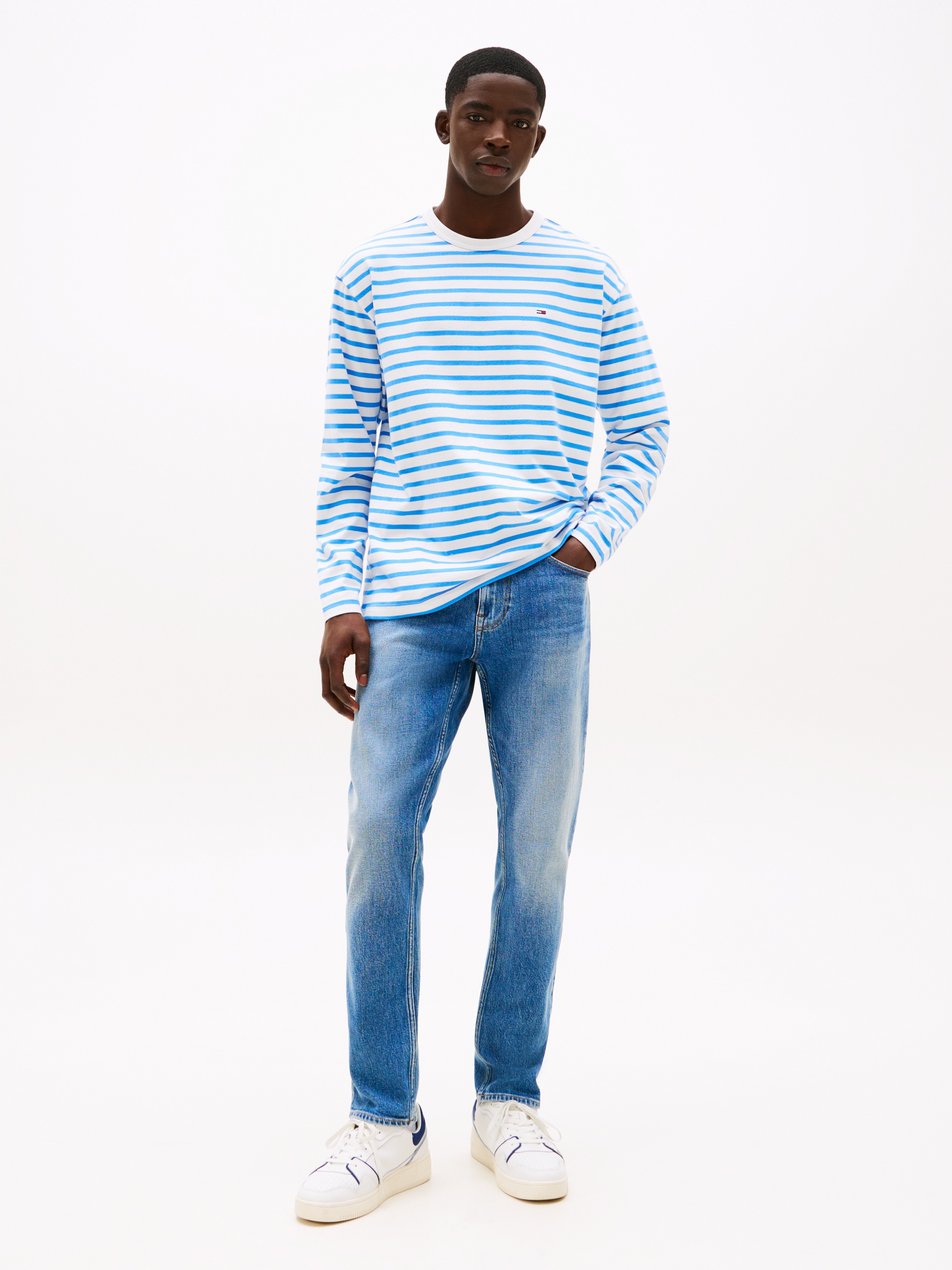 Tommy Jeans Slim-fit-Jeans »Austin Slim Tapered«, zum Knöchel hin schmaler werdende Jeans mit mittlerer Leibhöhe