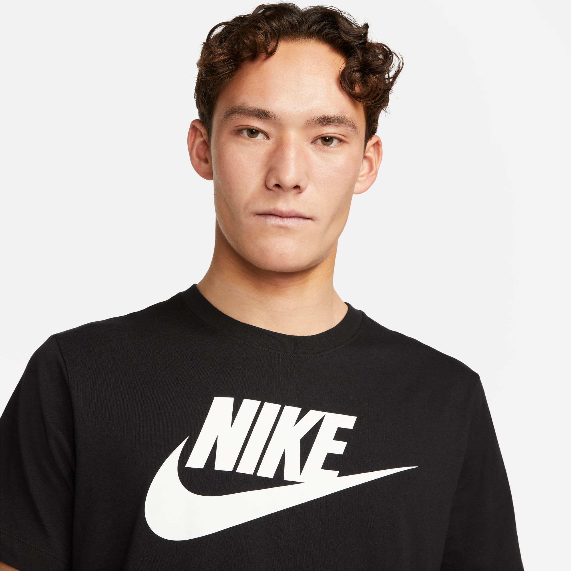 Nike Sportswear T-Shirt »M NSW TEE ICON FUTURA«
