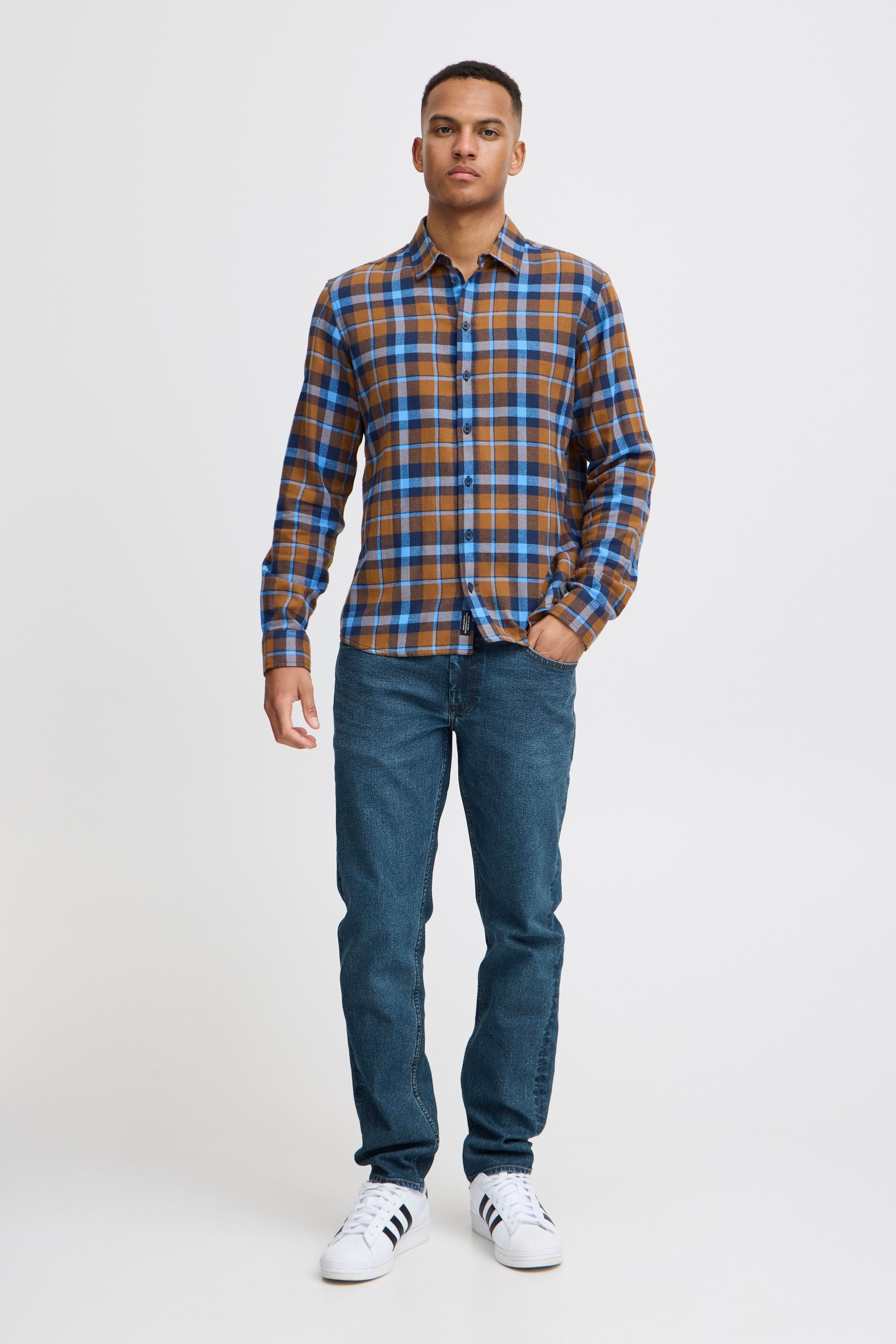 Bequeme Jeans BLEND "Bequeme Jeans BHTwister", Herren, Gr. 30, Länge 32, blau (denim middleblau, 24), Obermaterial: 82% Baumwolle CO. 17% Polyester PES. 1% Elasthan EL., Jeans 2