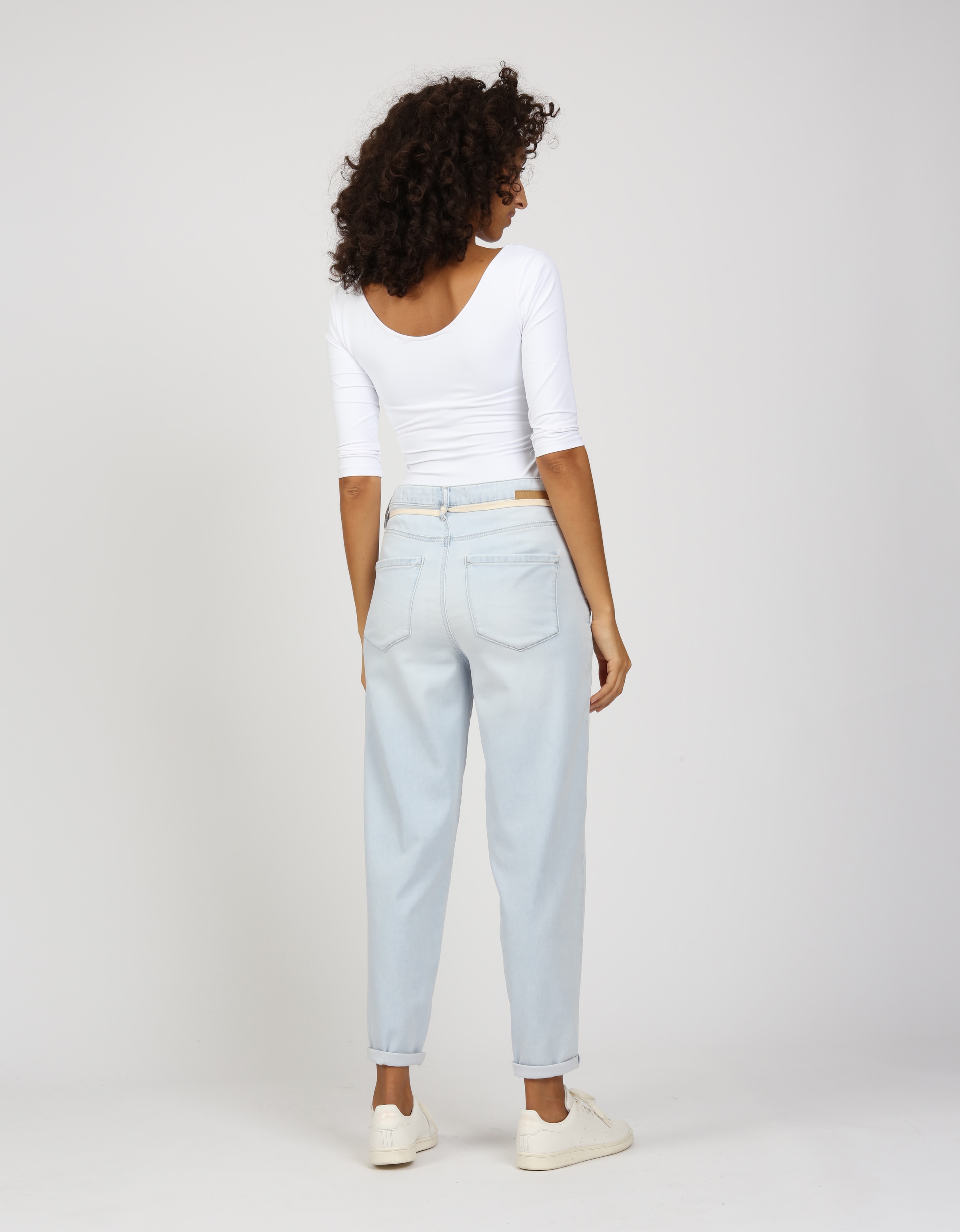 GANG 5-Pocket-Jeans »94VIA JOGGER«, mit Kordel-Gürtel und O-Shape