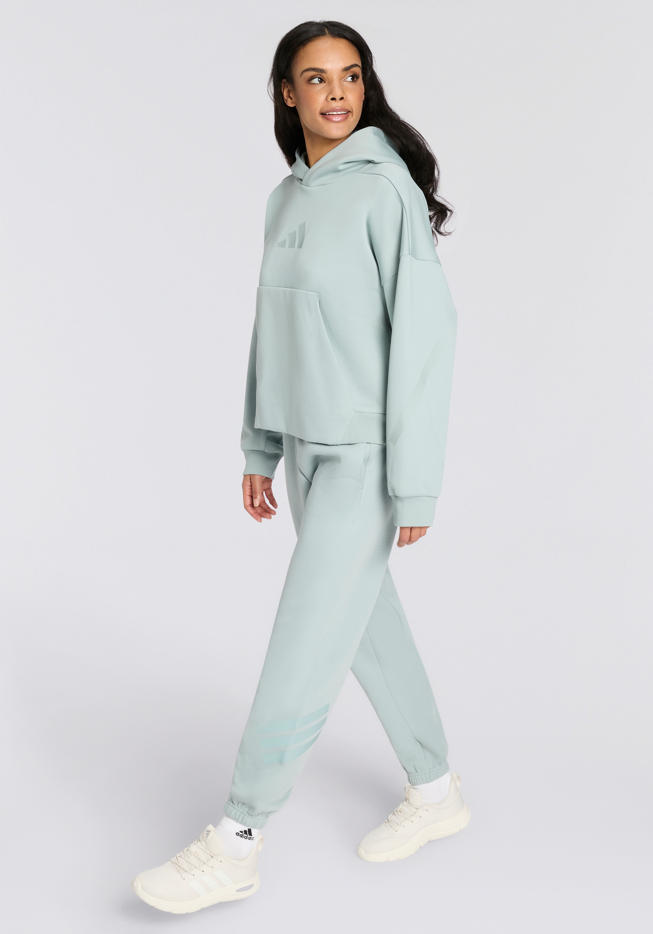 adidas Sportswear Kapuzensweatshirt »W Z.N.E. OH HD«
