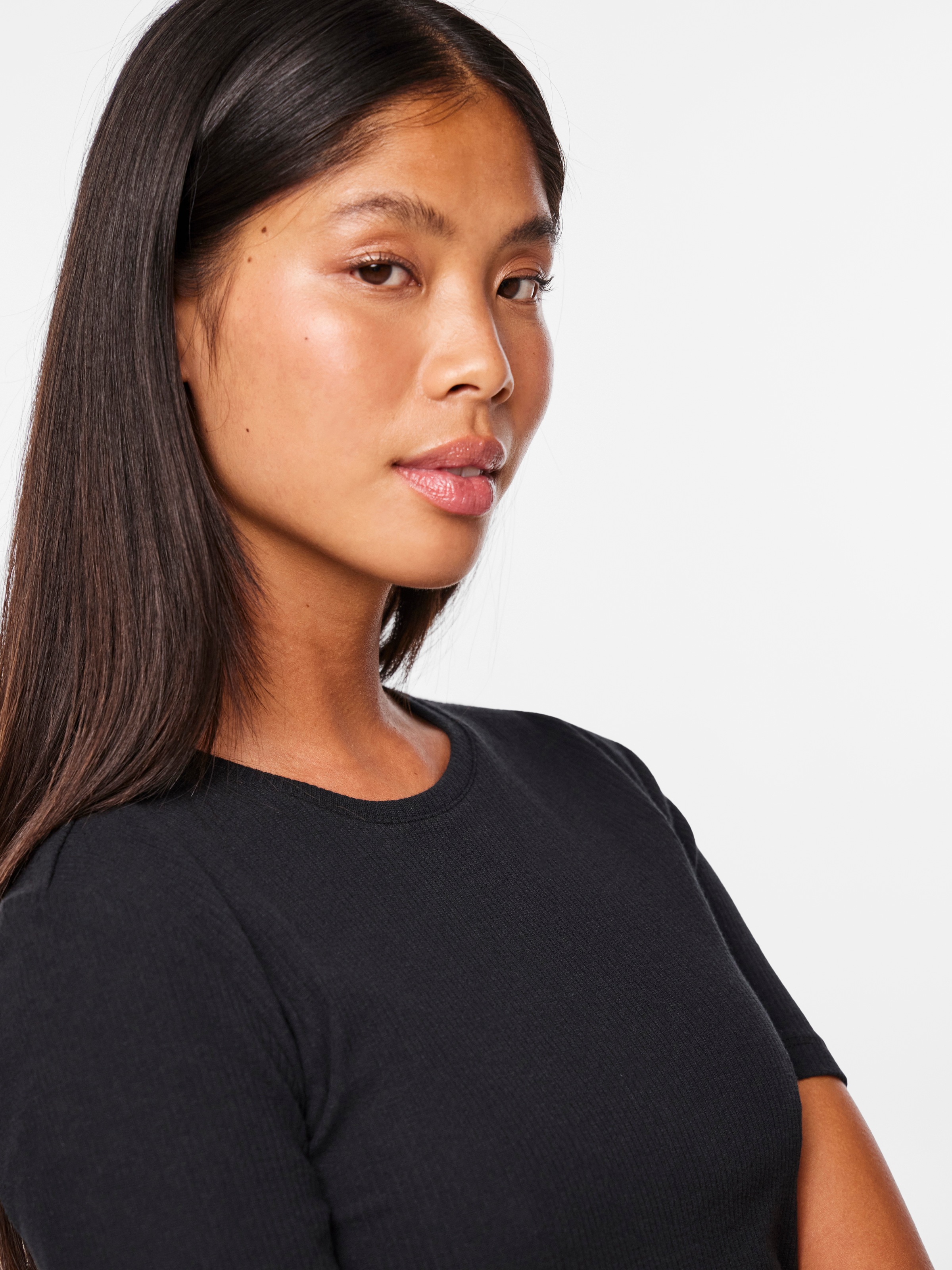 pieces Kurzarmshirt "PCRUKA SS TOP JRS NOOS BC" mit gerippter Struktur günstig online kaufen