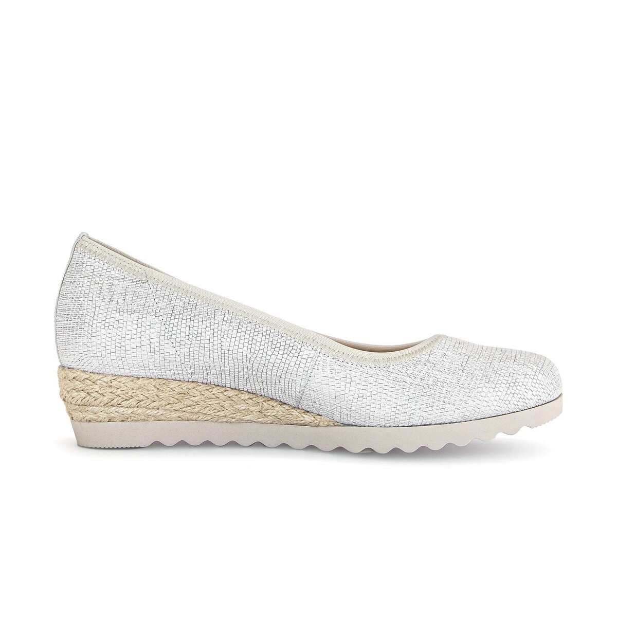 Gabor Wedge Pumps Cream Size 42 2