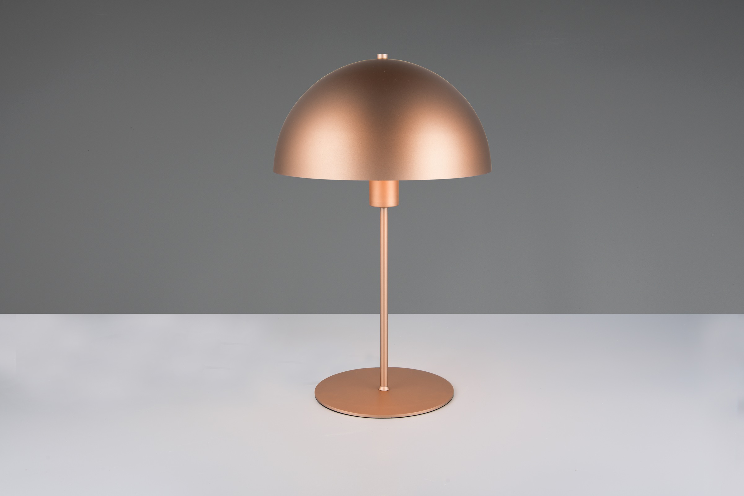 TRIO Leuchten Schreibtischlampe »NOLA, exkl. 1x E27 max 40W, Tischlampe mit Schnurschalter Höhe 45cm«, 1 flammig, Leuchtmittel E27 | Leuchtmittel wechselbar, Ø 30cm, Nachttischlampe, 180cm Anschlusskabel, Leuchtmittel wechselbar