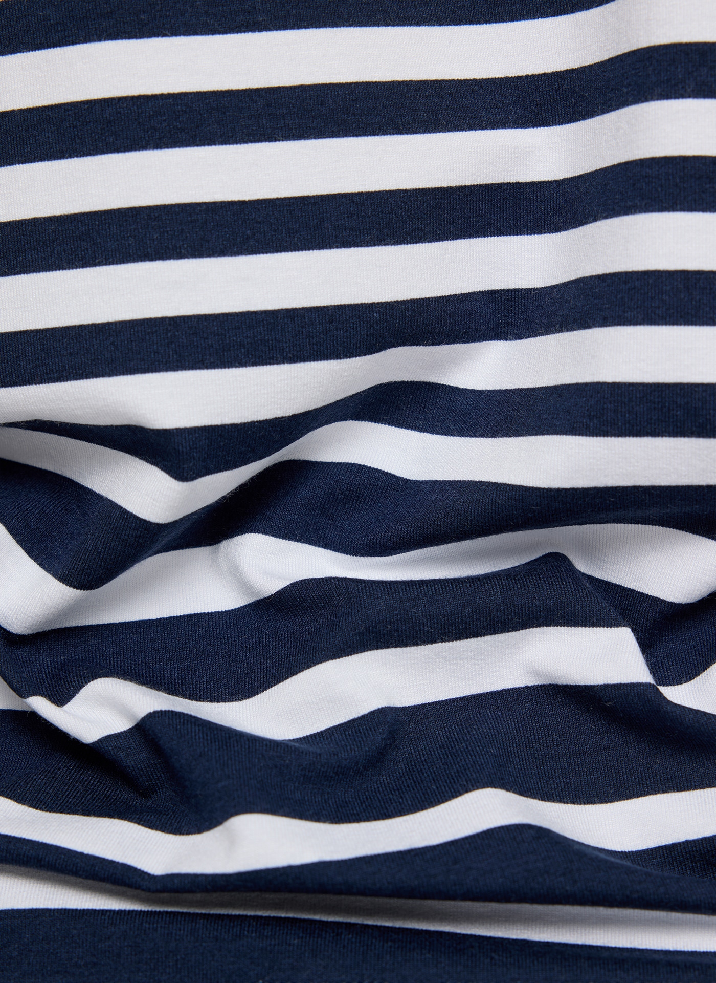 Rabe Rundhalsshirt, im Streifen-Design und mit floralem Muster