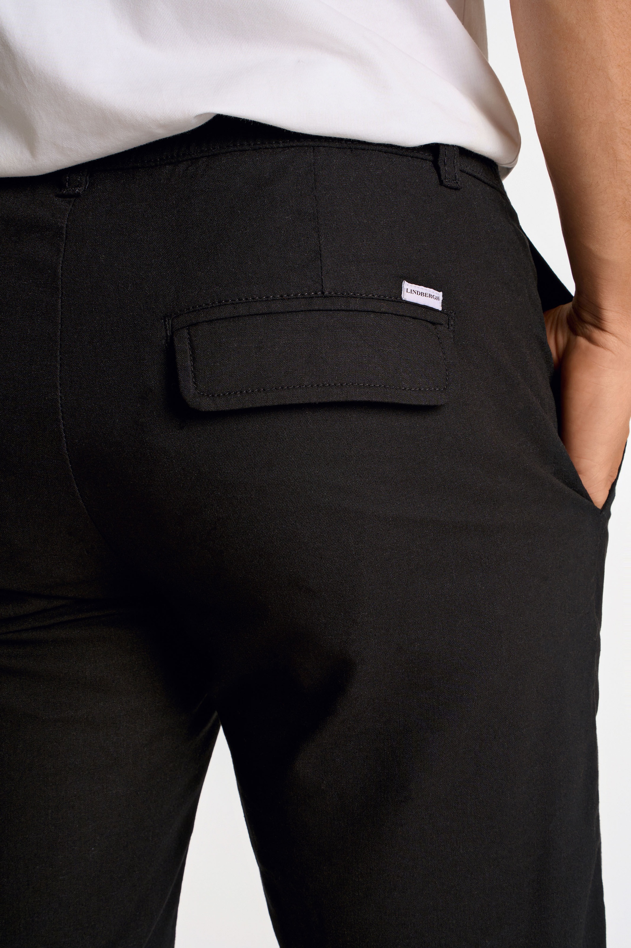LINDBERGH Chinoshorts, mit Leinen