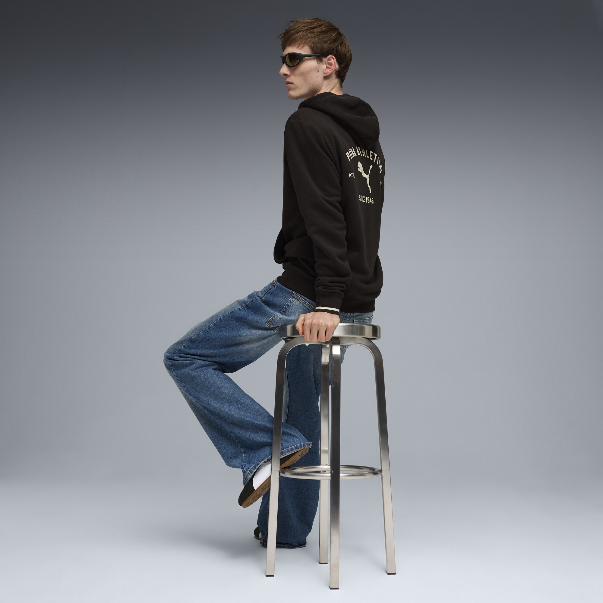 PUMA Hoodie »PUMA Class Graphic Hoodie Herren«
