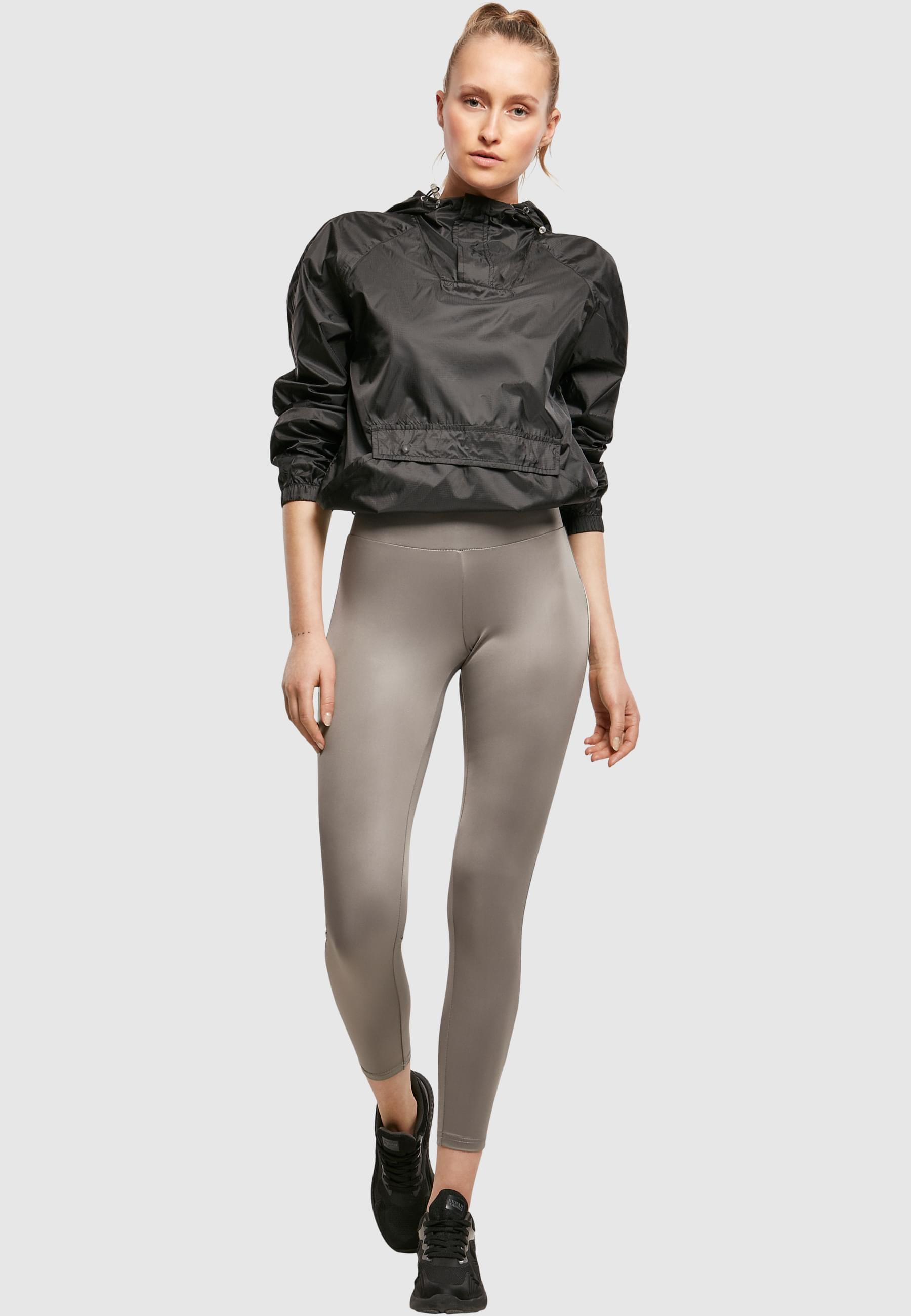 URBAN CLASSICS Allwetterjacke »Urban Classics Damen Ladies Transparent Light Pull Over Jacket«, (1 St.), mit Kapuze