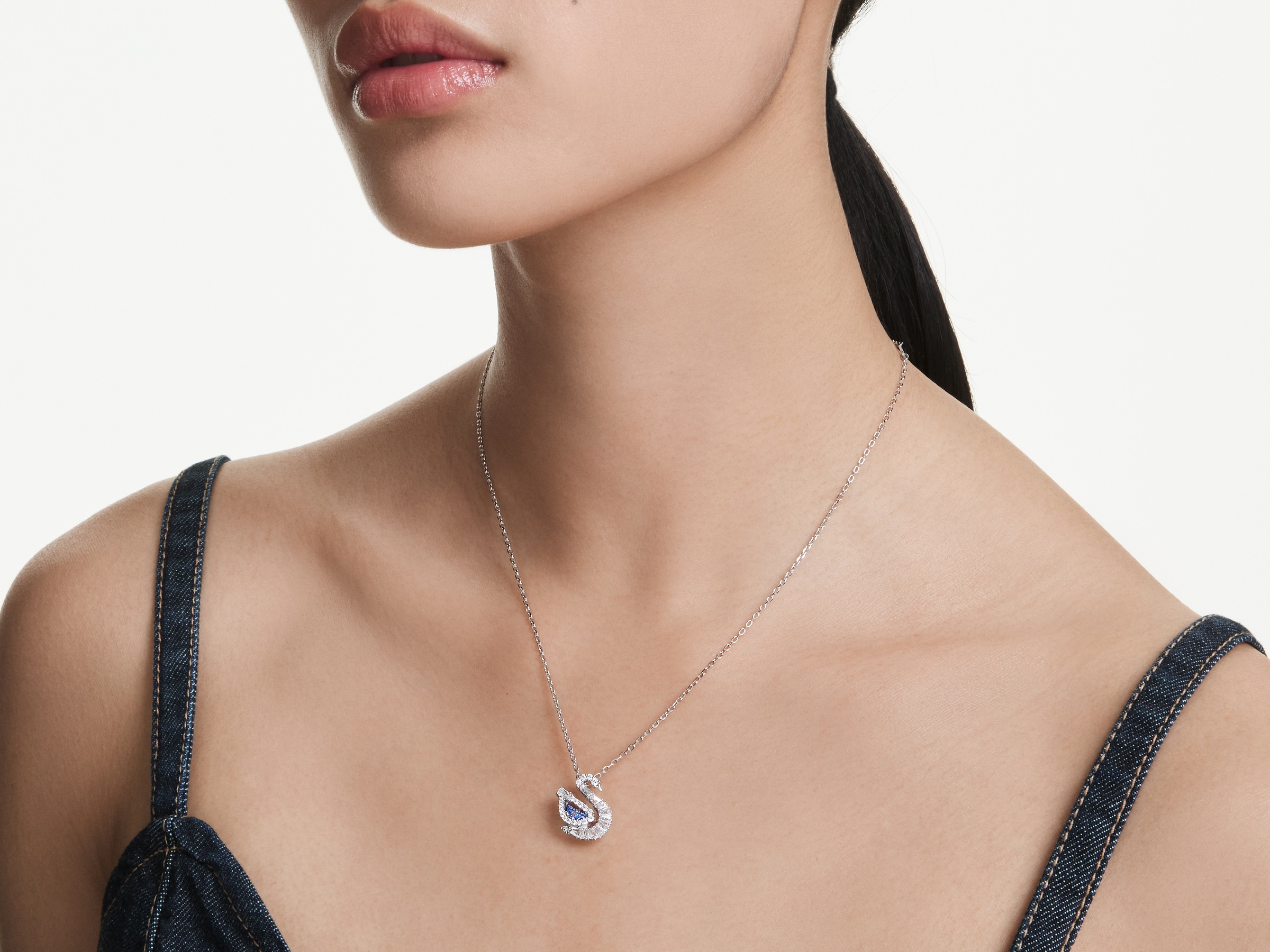 Swarovski Kette mit Anhänger »Schmuck Geschenk Schwan Halskette«, mit Swarovski® Kristall, Swarovski® Zirkonia (synth.)
