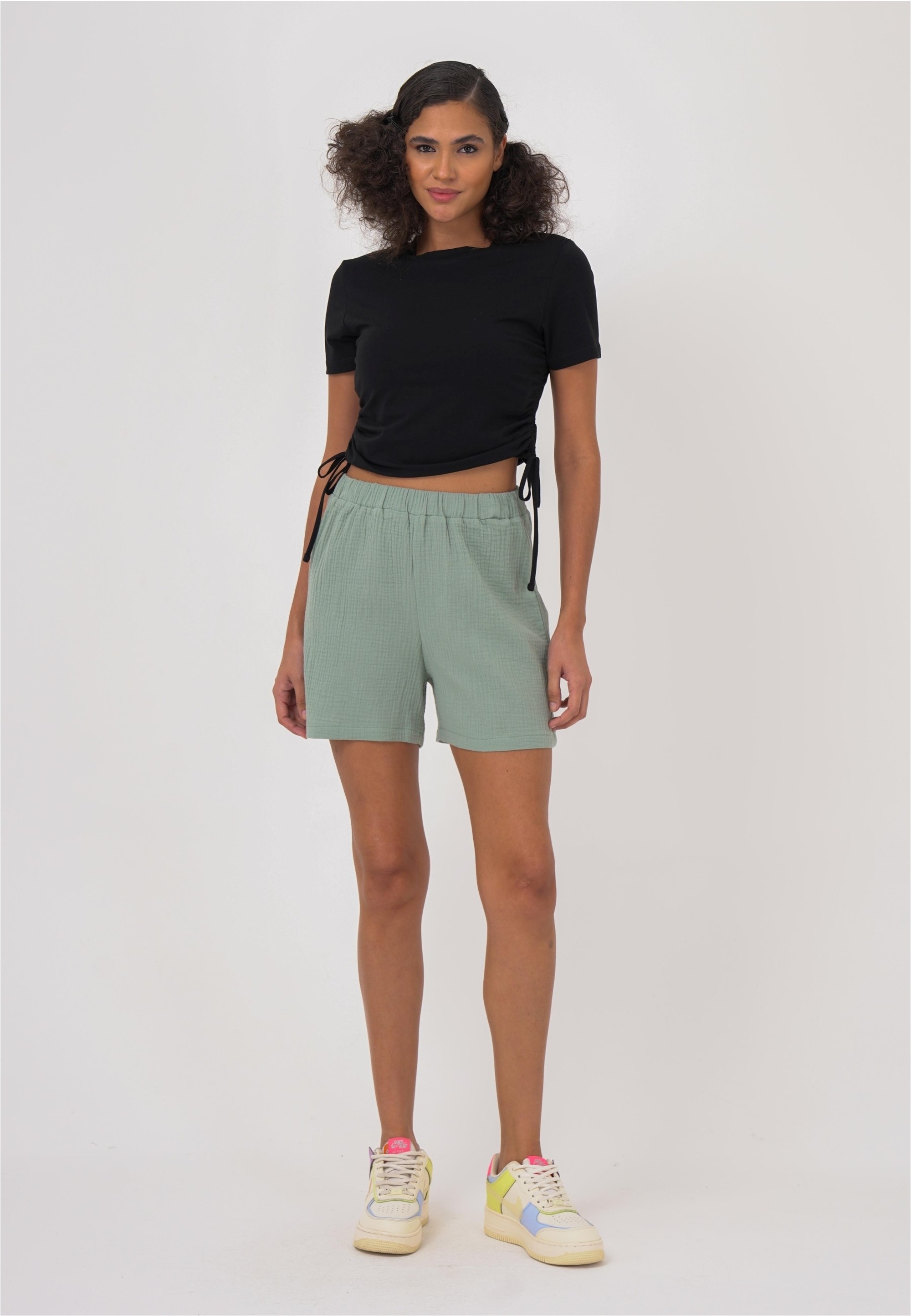 freshlions Shorts "Zara", (1 tlg.), im einfarbigen Design günstig online kaufen