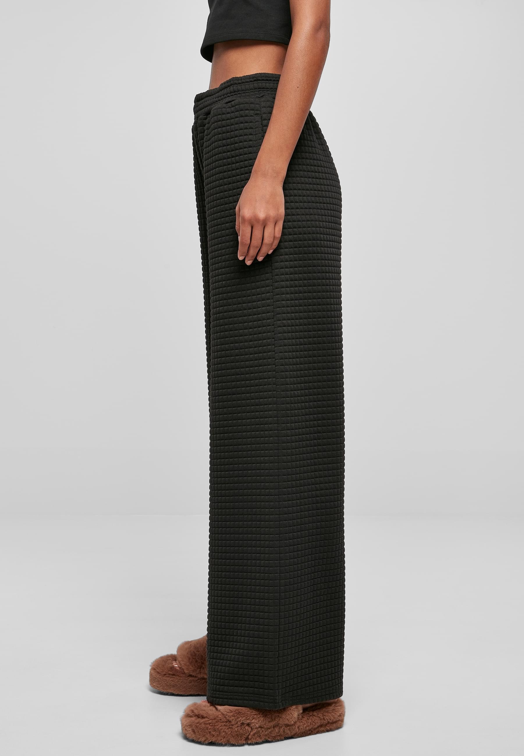 URBAN CLASSICS Stoffhose »Urban Classics Damen Ladies Quilte Wide Leg Sweat Pants«, (1 tlg.)