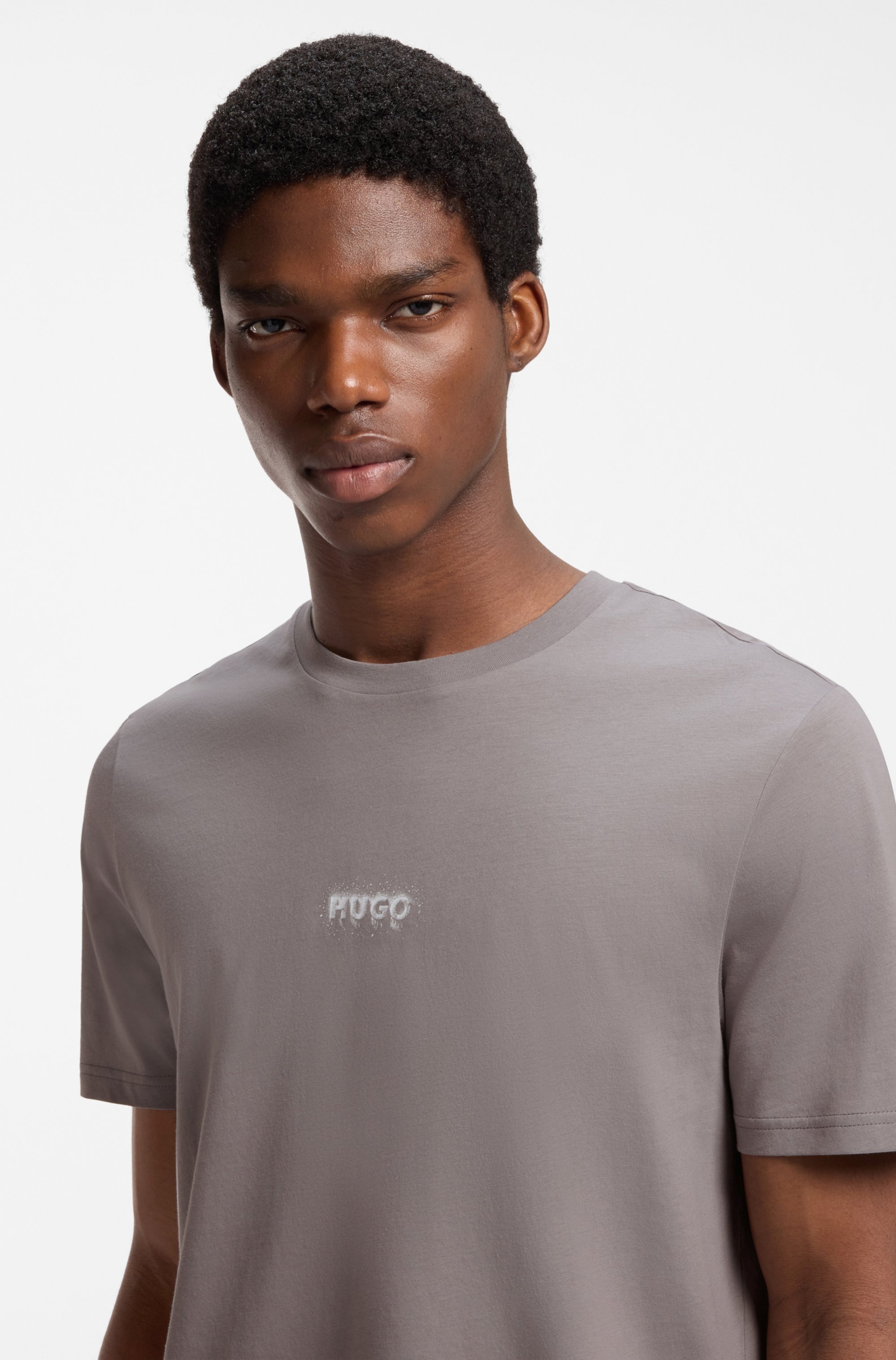 HUGO T-Shirt »Nodar« Rundhalsausschnitt, Regular Fit, reine Baumwolle
