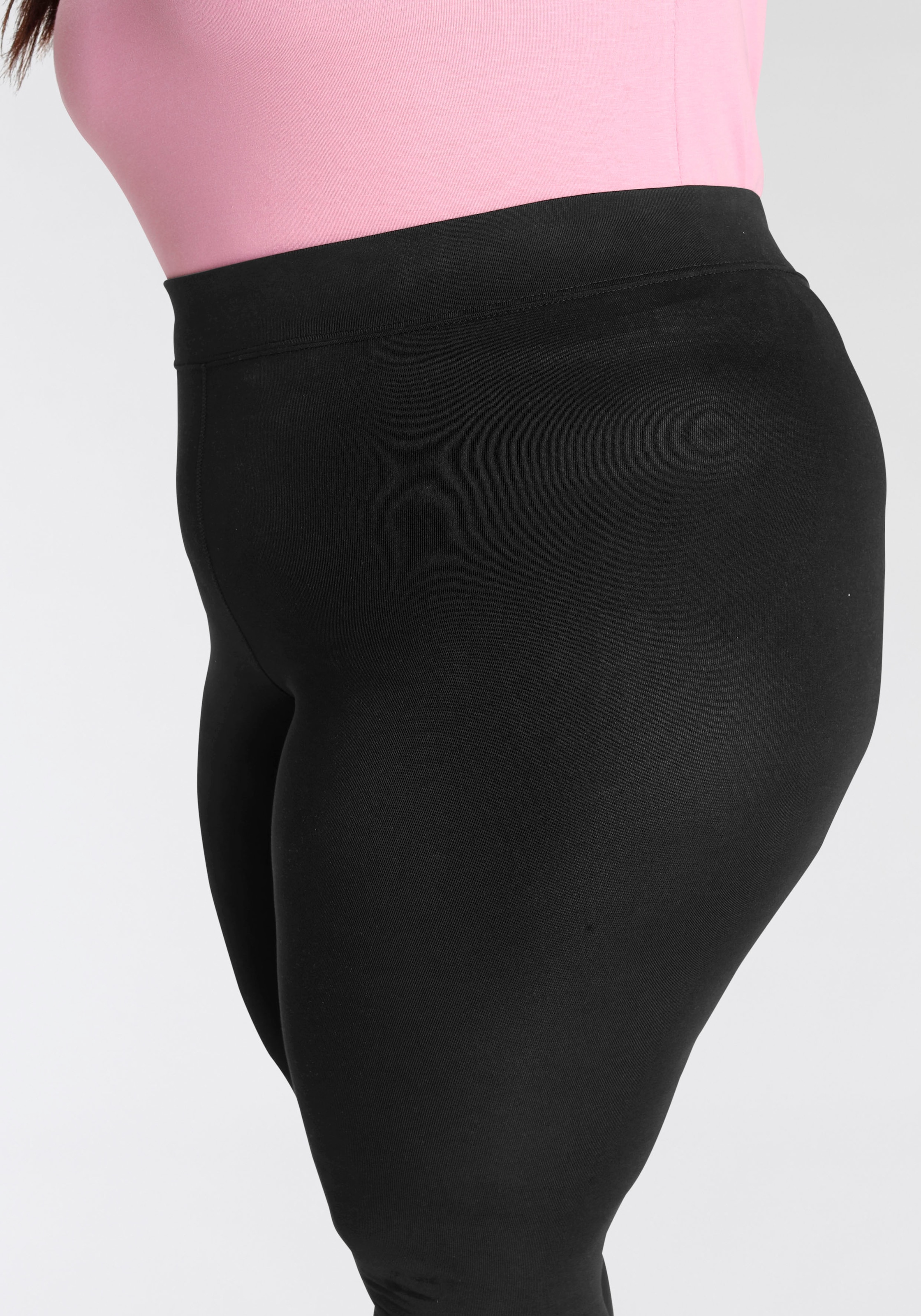 Nike Sportswear Leggings »Essential Women's High-Waisted Leggings (Plus Size)«