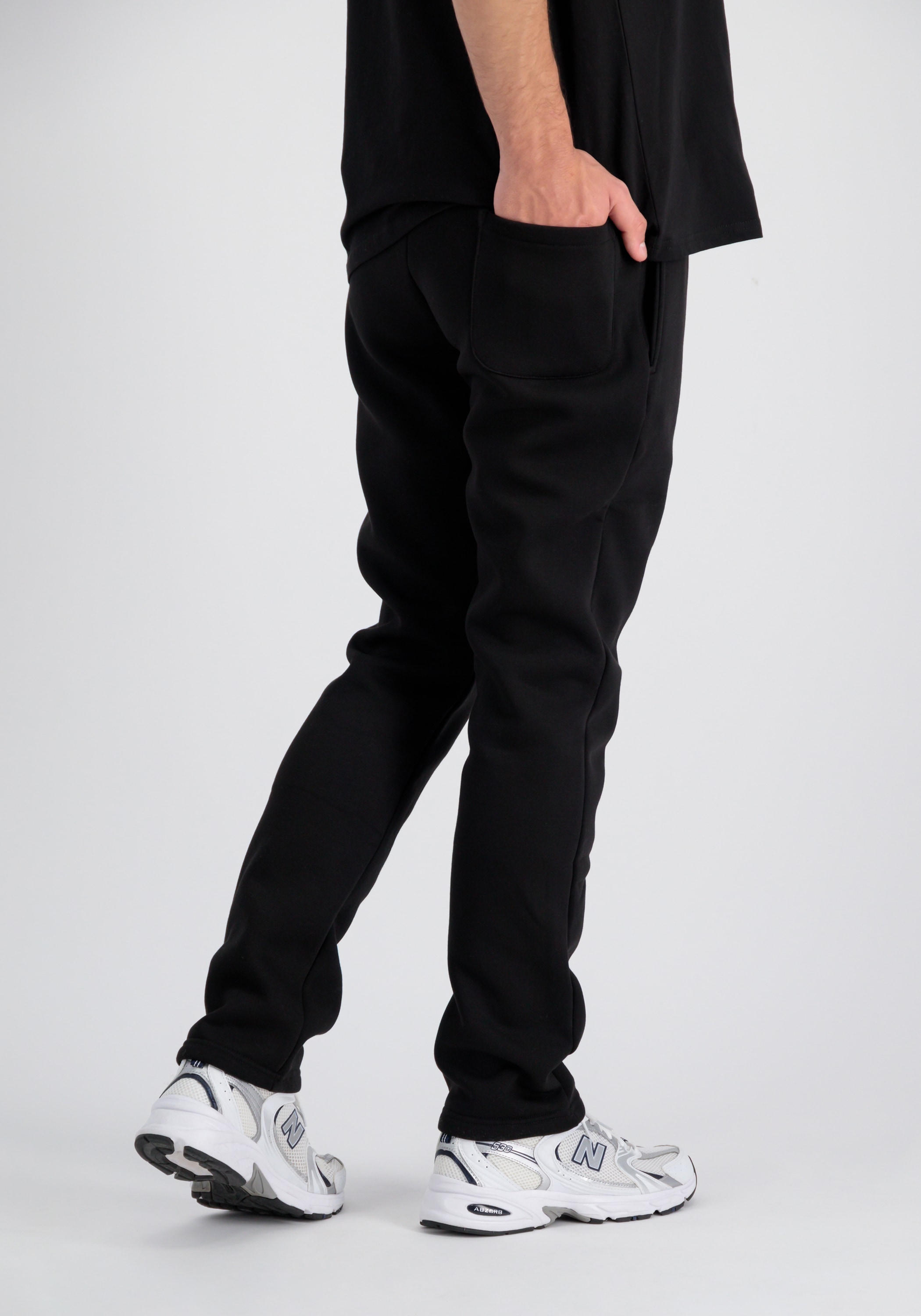 Alpha Industries Jogginghose »Alpha Industries Men - Jogger Embroidery Jogger«