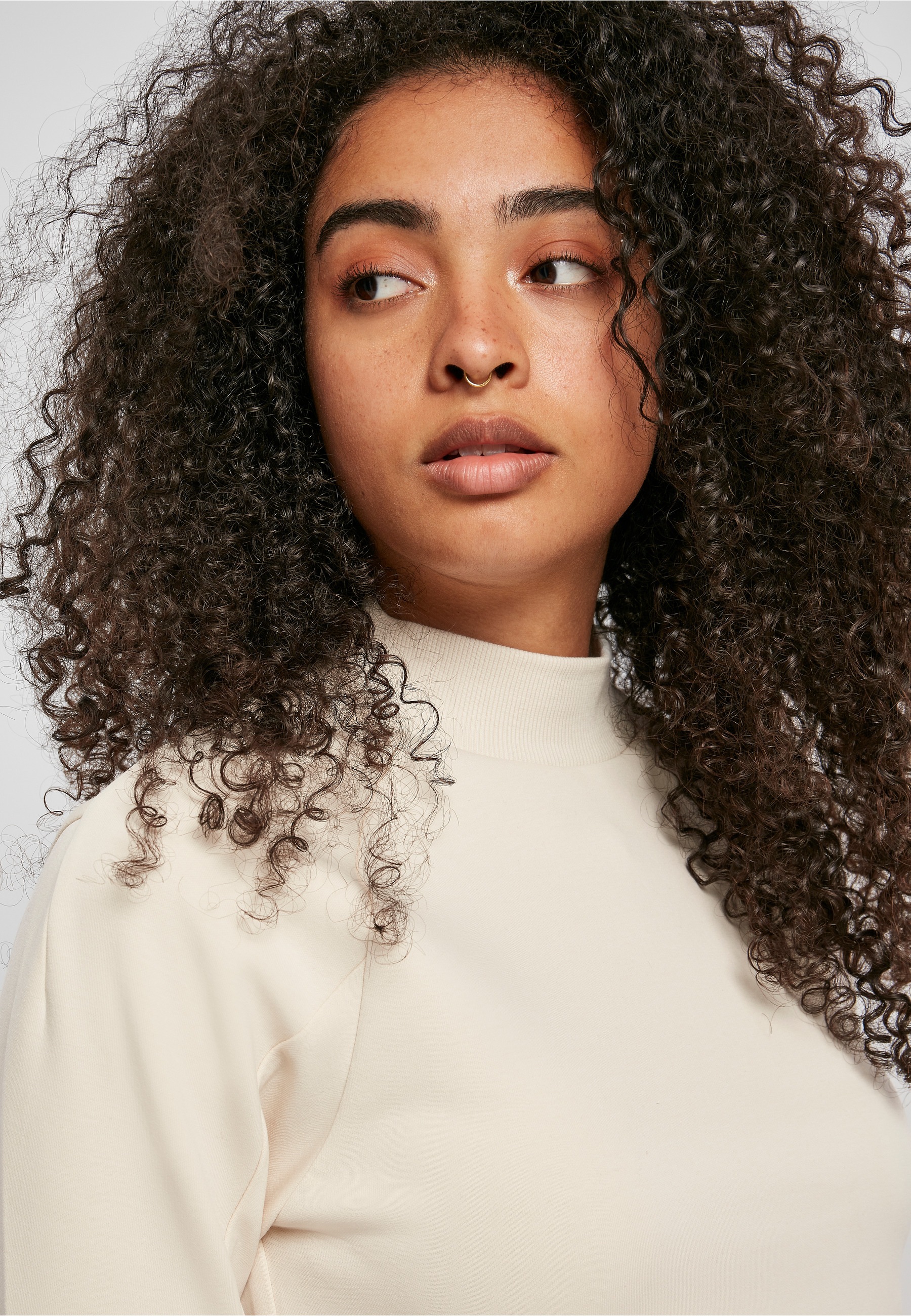 URBAN CLASSICS Sweatshirt »Urban Classics Damen Ladies Interlock Short Turtleneck Crew«, 1 Stk.
