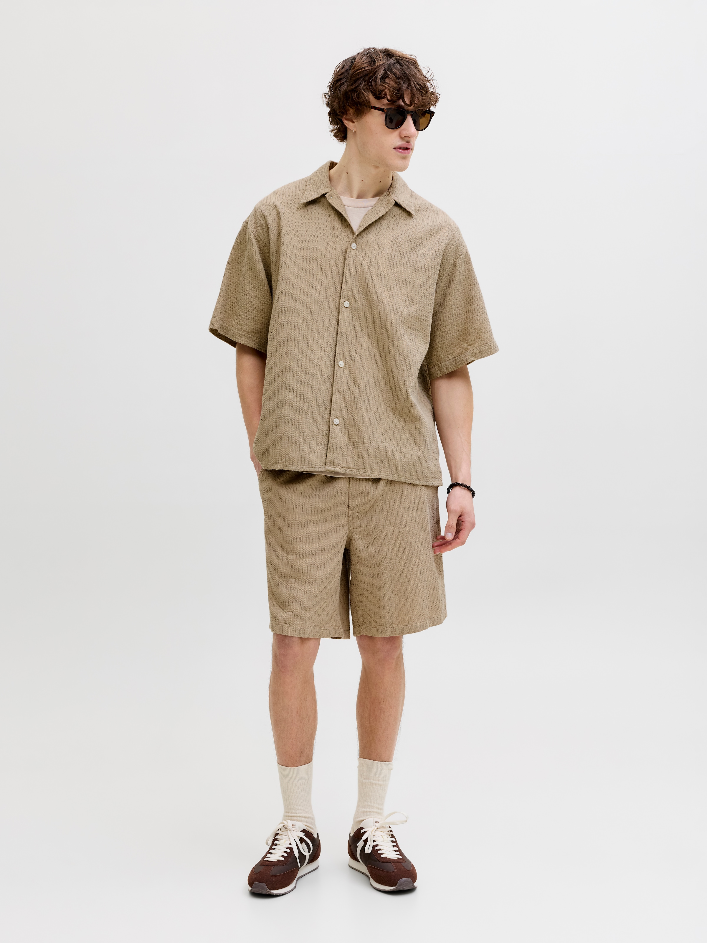 Jack & Jones Shorts »JPSTJAIDEN WAVY JOGGER SHORTS REG SN«  Baumwolle, locker geschnitten