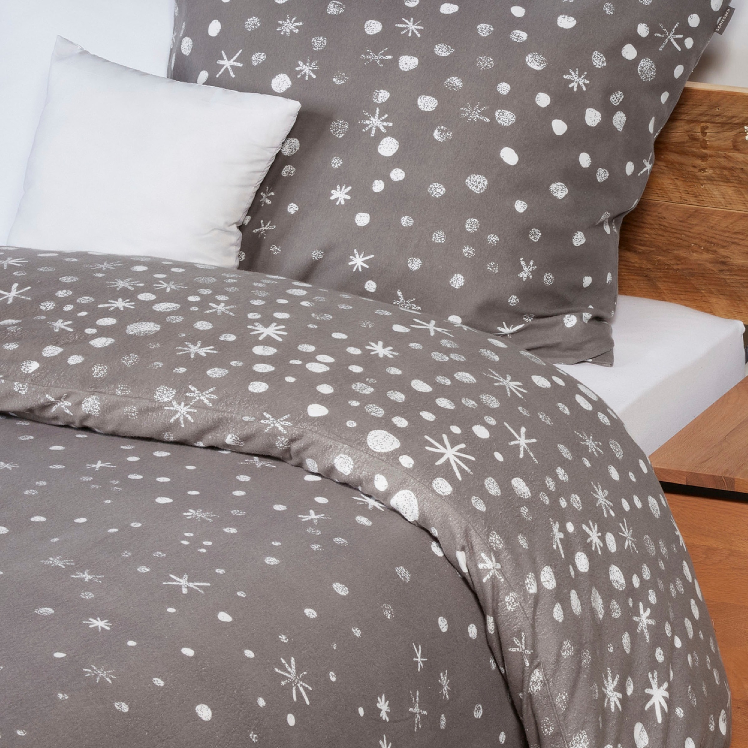 Schiesser Bettwäsche »Runa aus weicher Baumwolle mit coolem Winter-Print«, MADE IN GREEN by OEKO-TEX®-zertifiziert