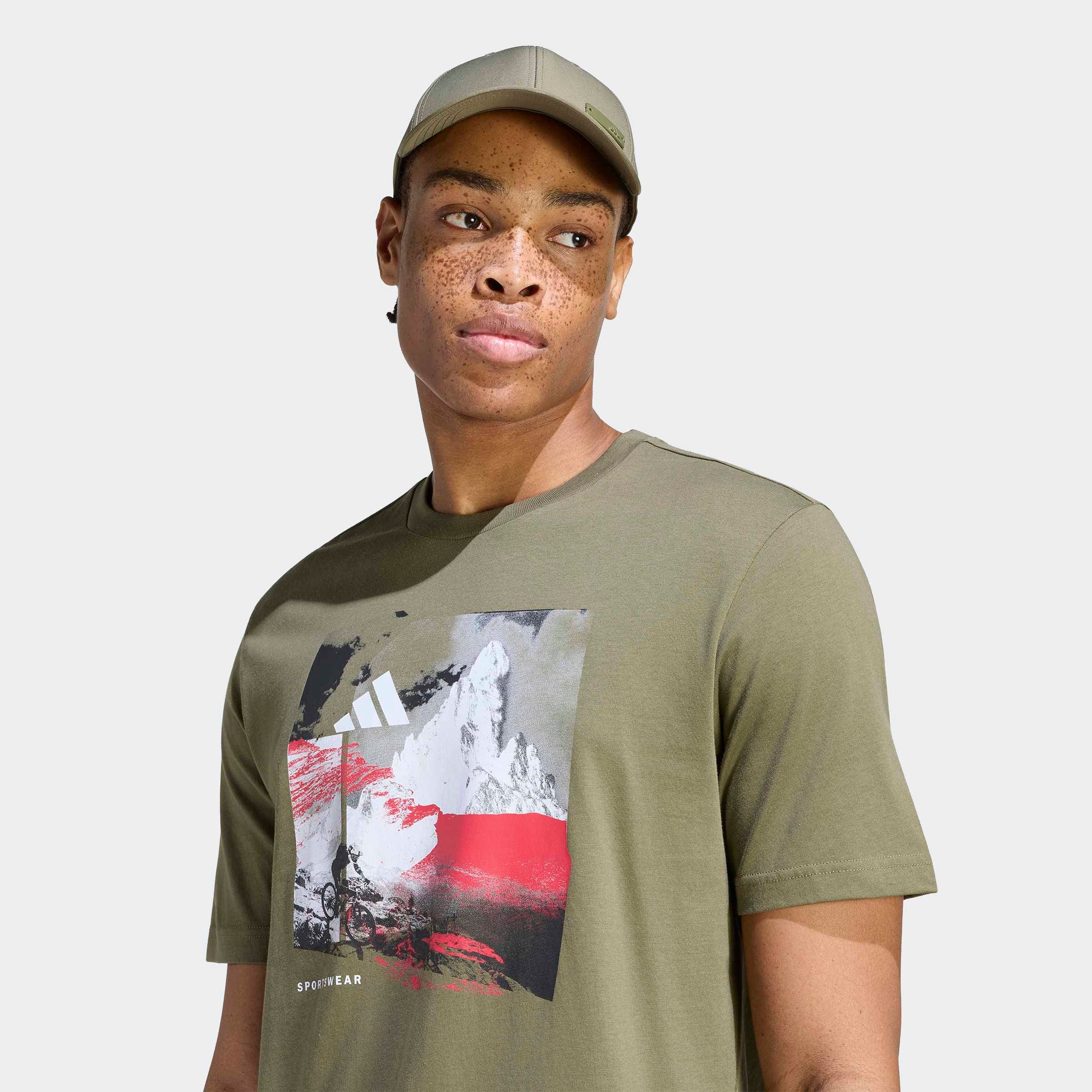 adidas Sportswear »M MOS OUTDOOR T« sportlicher Stil, mit Rundhalsausschnitt, aus Baumwolle