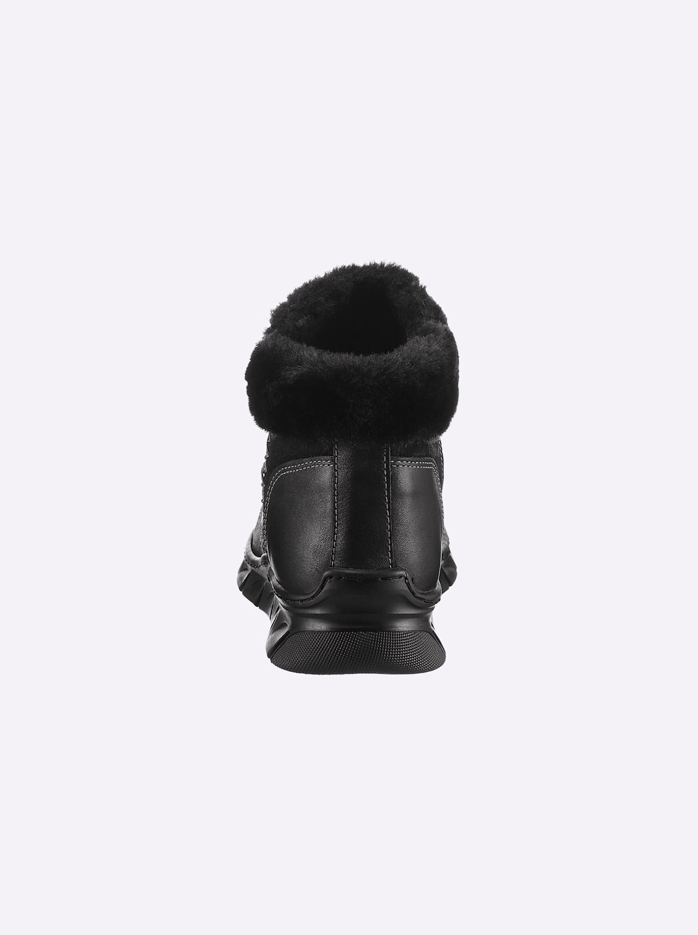 Classic Basics Stiefelette