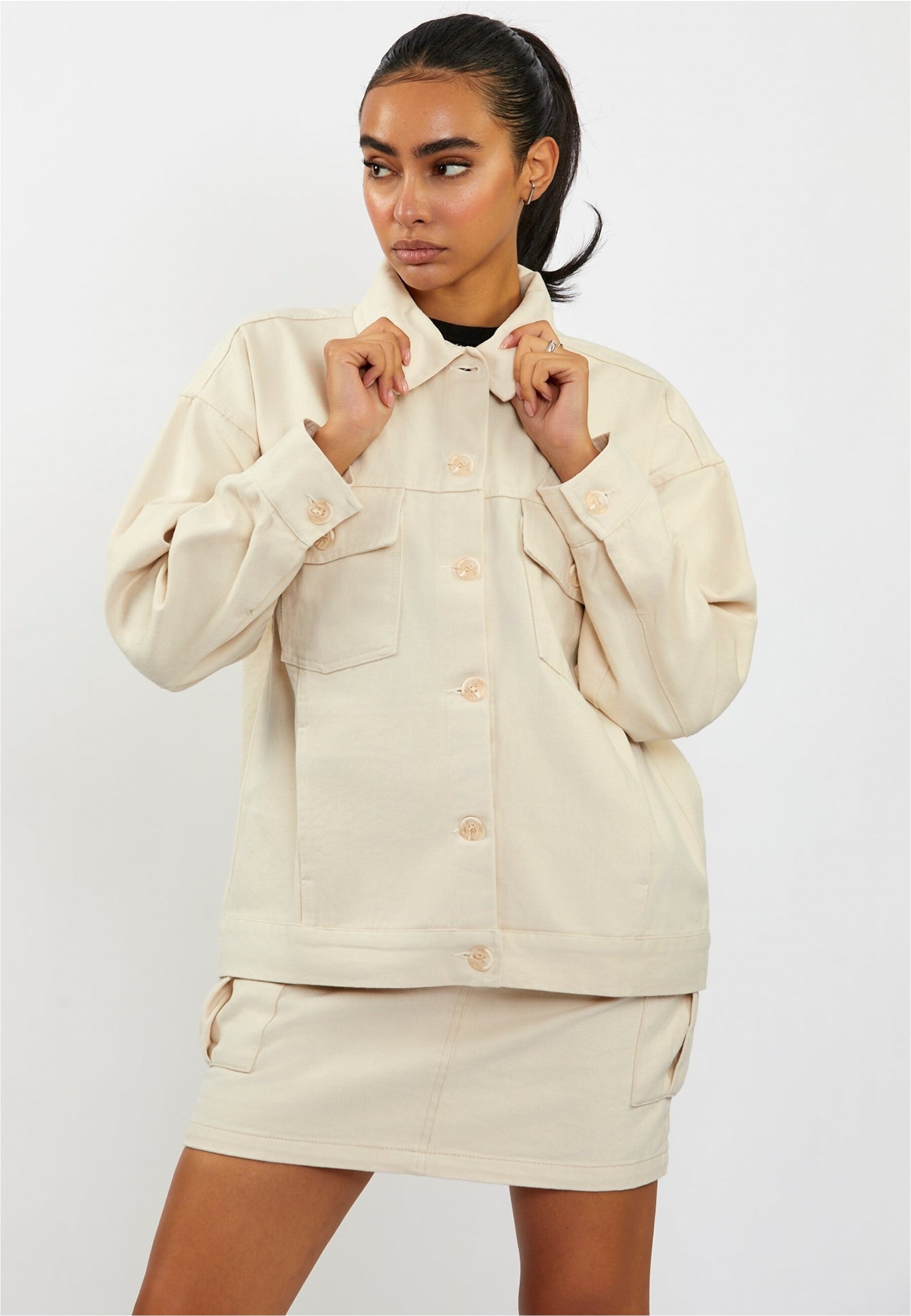 freshlions Outdoorjacke "Jenna" 1 Stk. tlg. im klassischen Design