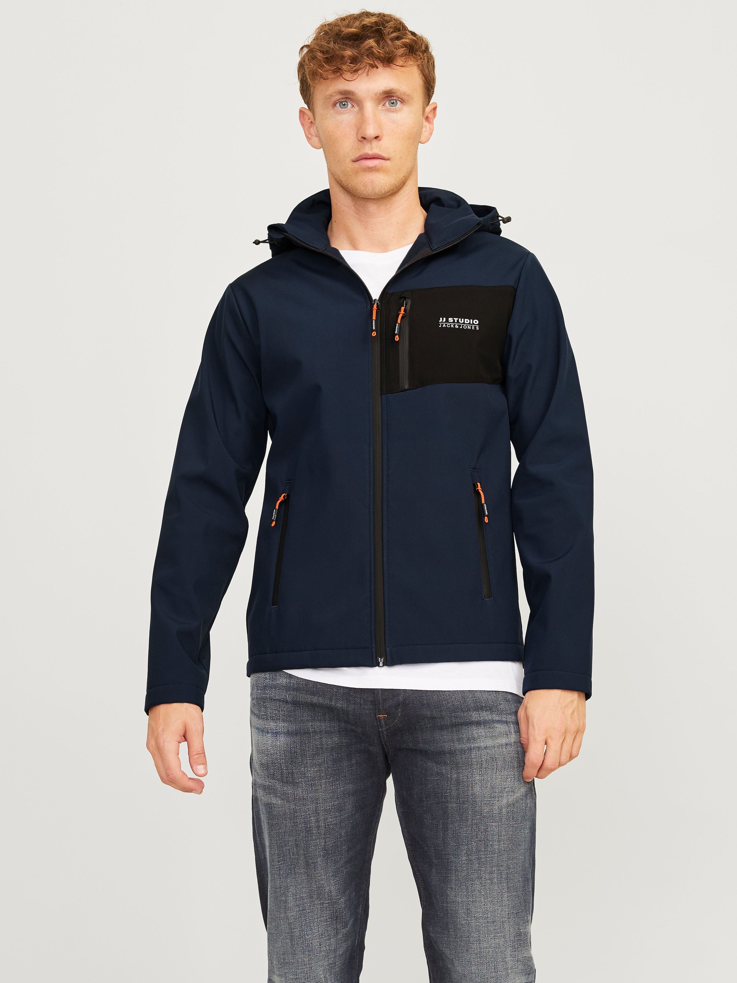 Jack & Jones Softshelljacke "JJTAYLOR SOFTSHELL JACKET", mit Kapuze