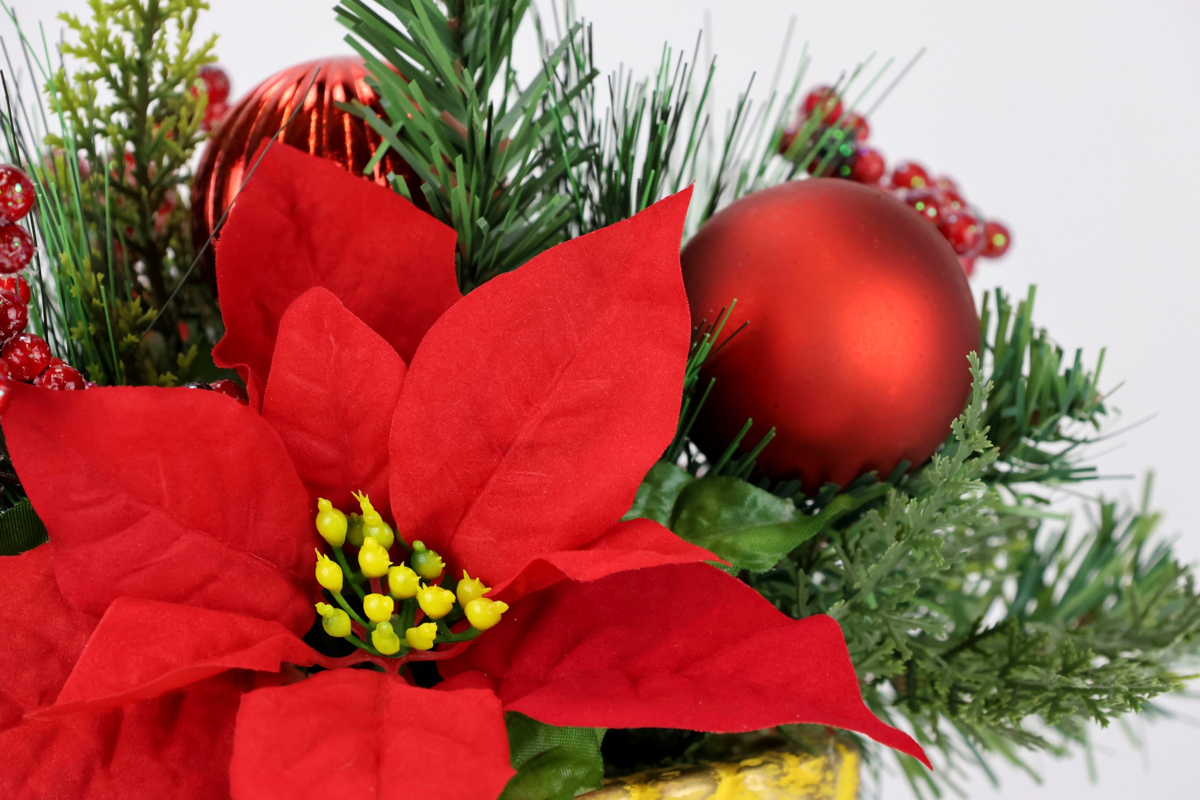 I.GE.A. Winterliche Kunstpflanze "Gesteck, Poinsettia im Pokal, Weihnachtss günstig online kaufen