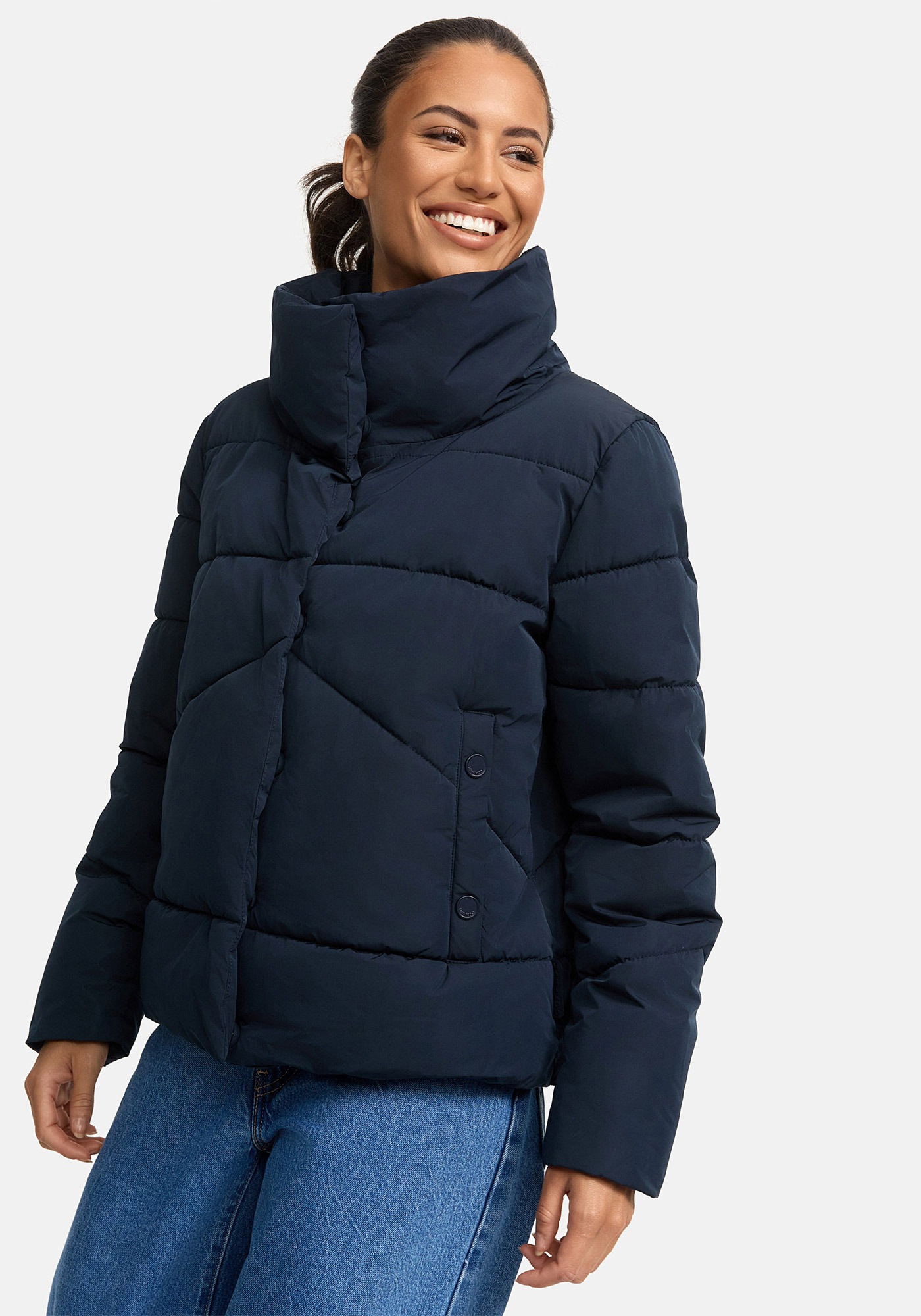 Marikoo Winterjacke »Jalliaa«, mit schönem Steppdesign