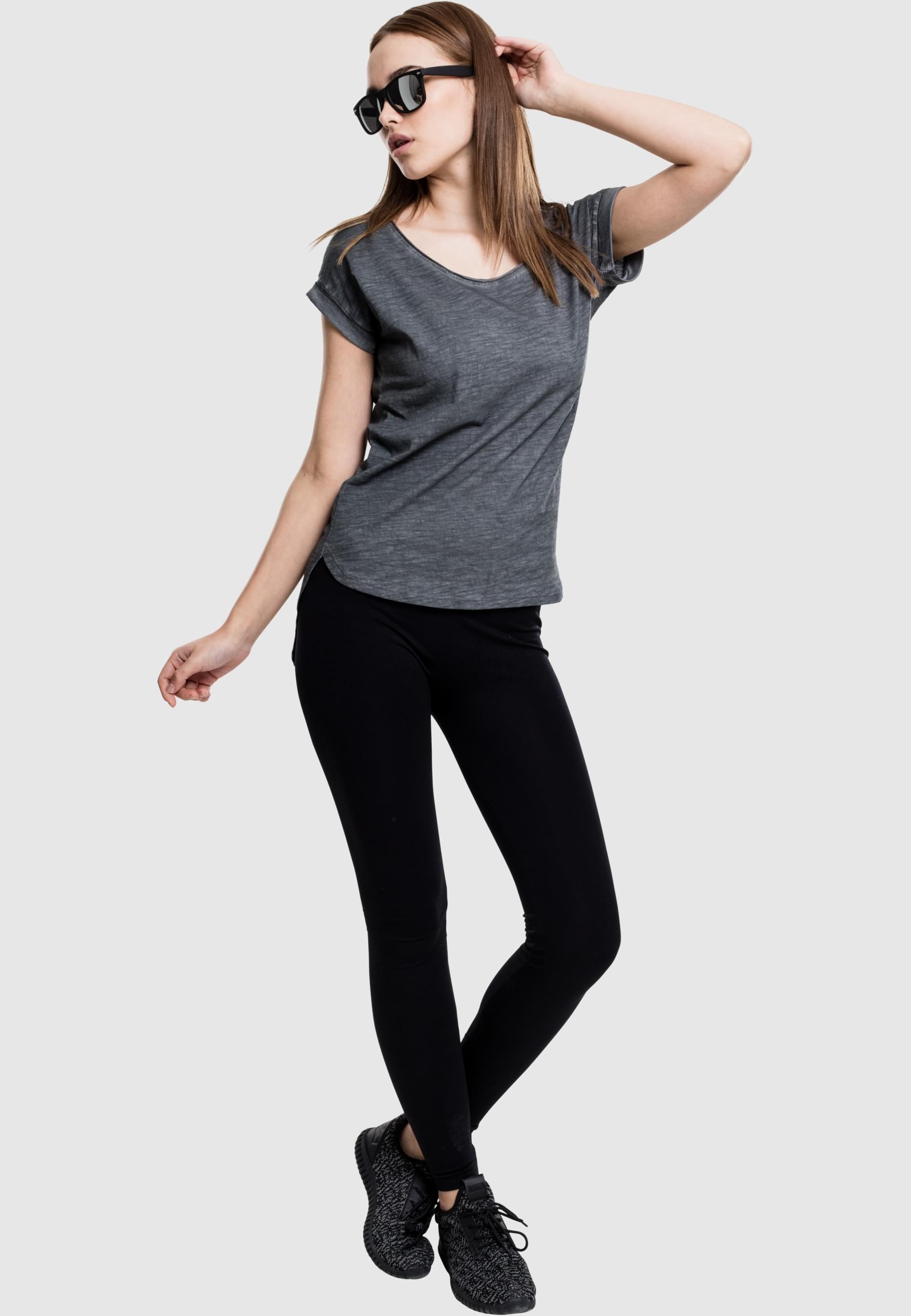 URBAN CLASSICS Kurzarmshirt »Urban Classics Damen Ladies Long Back Shaped Spray Dye Tee«, (1 tlg.)