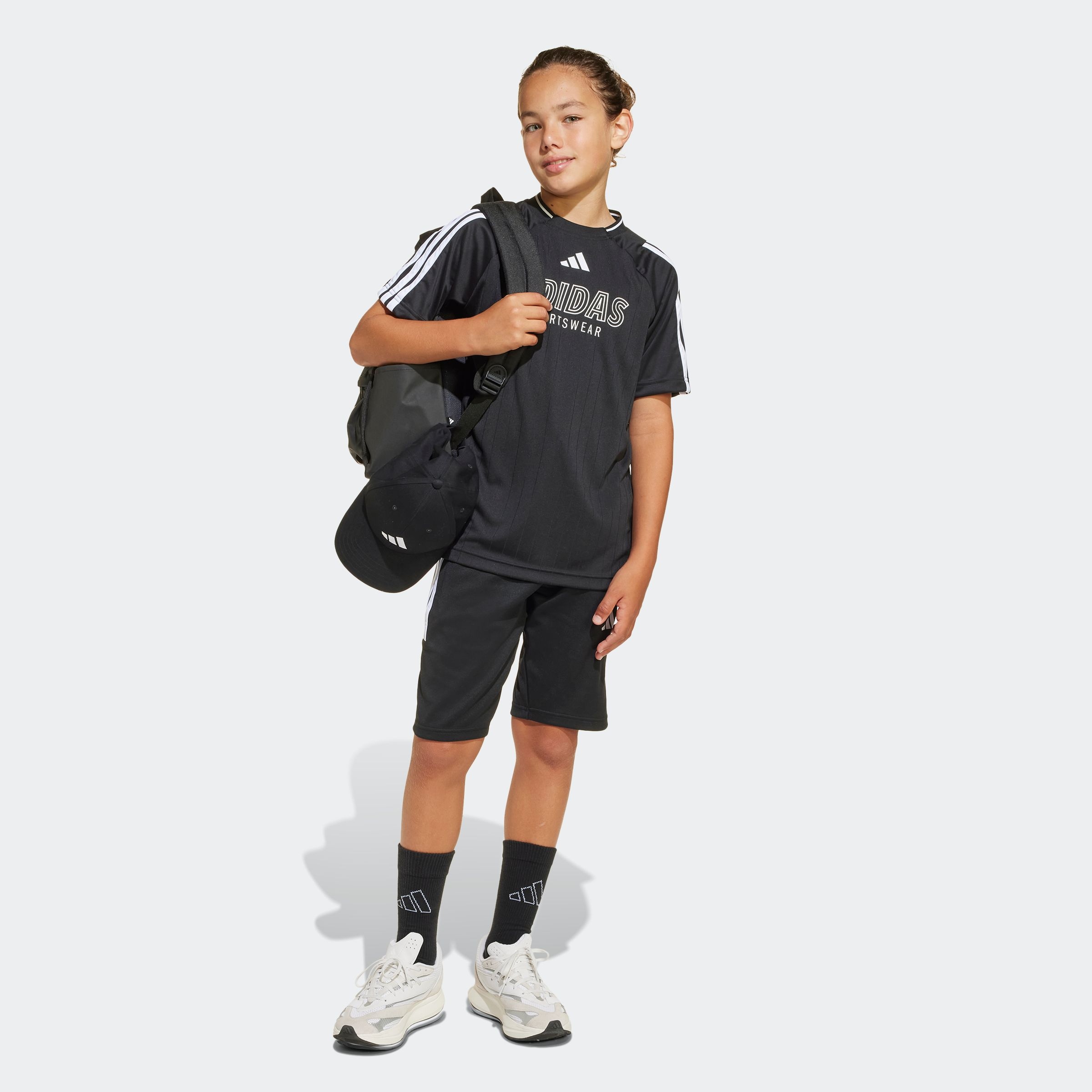 adidas Sportswear Shorts »J HOT SHO«, (1 tlg.)