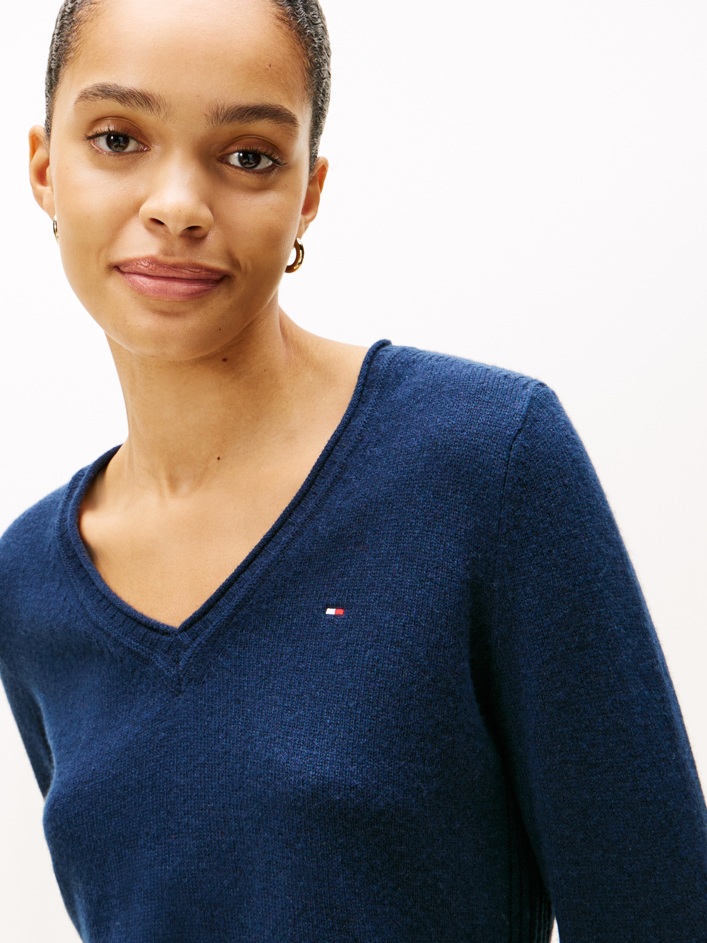 Tommy Hilfiger Strickpullover »SOFT WOOL V-NK SWEATER«, aus reiner Wolle