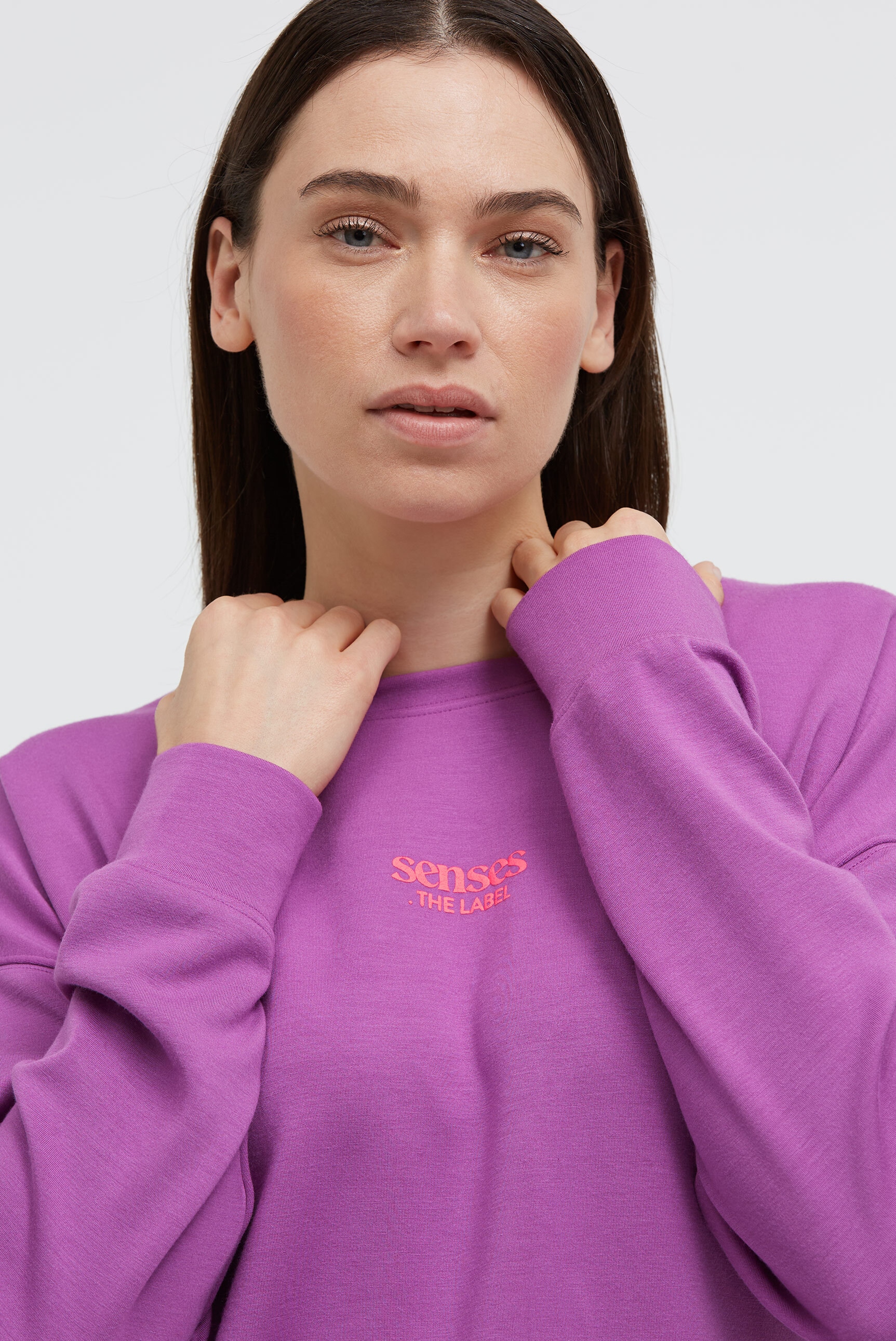 SENSES.THE LABEL Sweater

