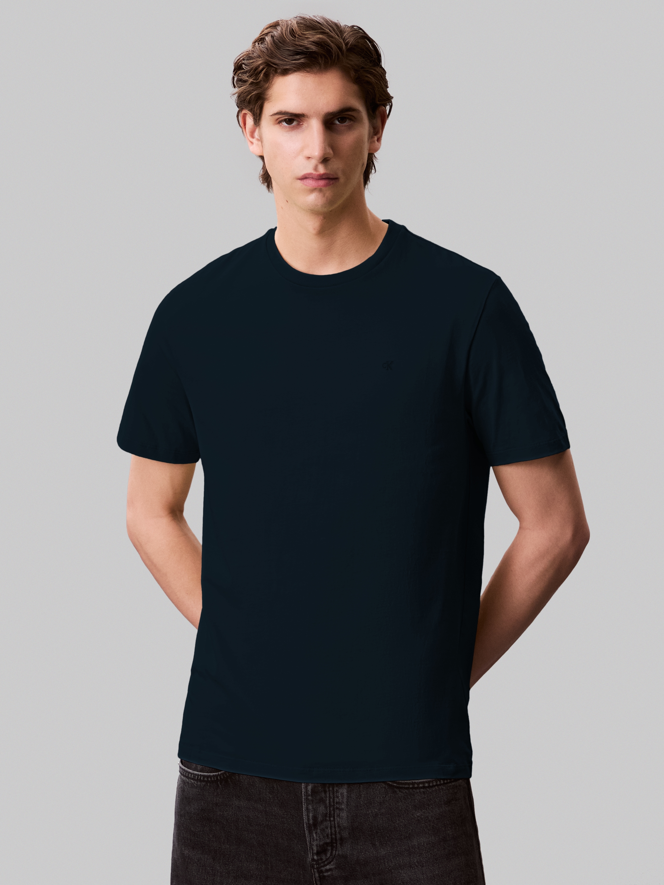 Calvin Klein Jeans T-Shirt "SS SMOOTH CTTN SOLID CREWNK TEE", mit Logo günstig online kaufen