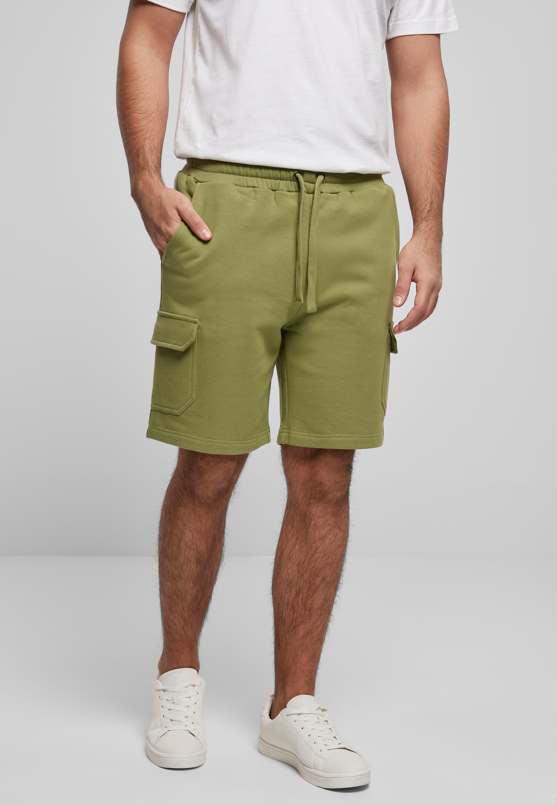 URBAN CLASSICS Sweatshorts »Urban Classics Herren Organic Cargo Sweatshorts«, (1 tlg.)