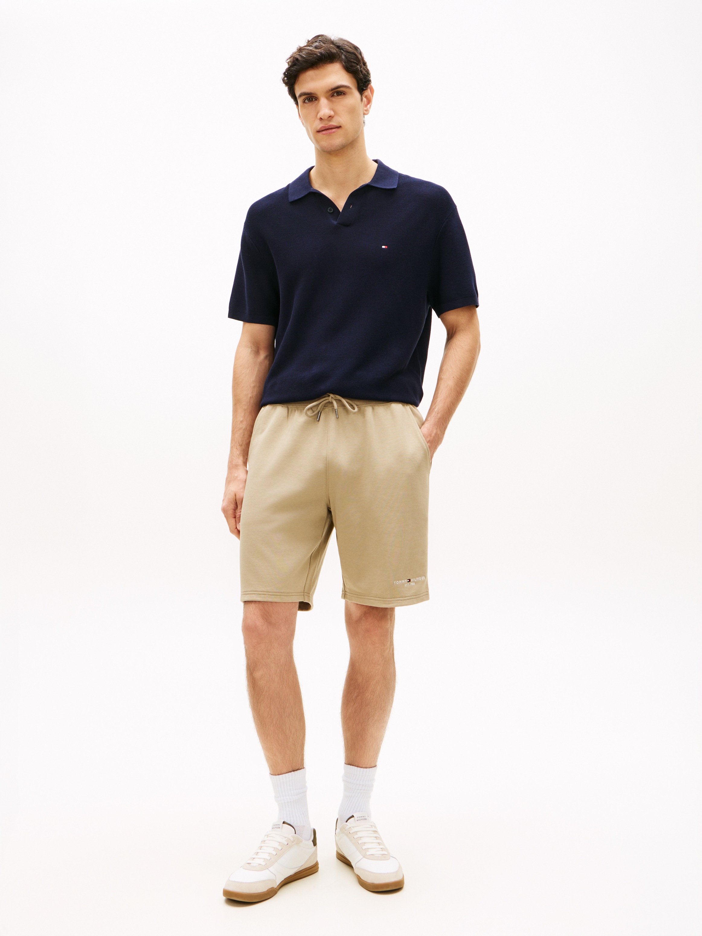 Thumbnail - Tommy Hilfiger Sweatshorts "TOMMY LOGO" Regular fit mit elastischem Bund