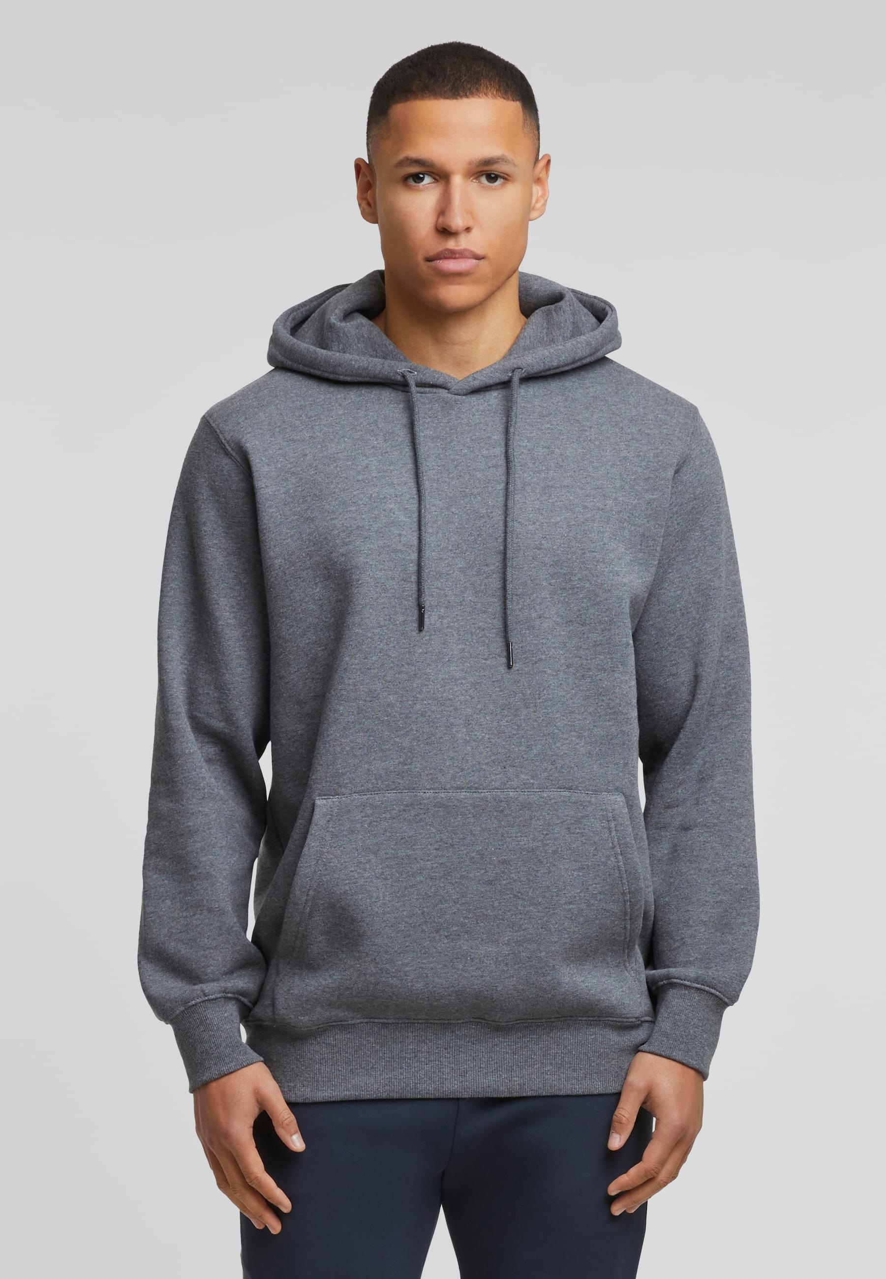 MisterTee Kapuzensweatshirt »MisterTee Basic Hoodie«, (1 tlg.)